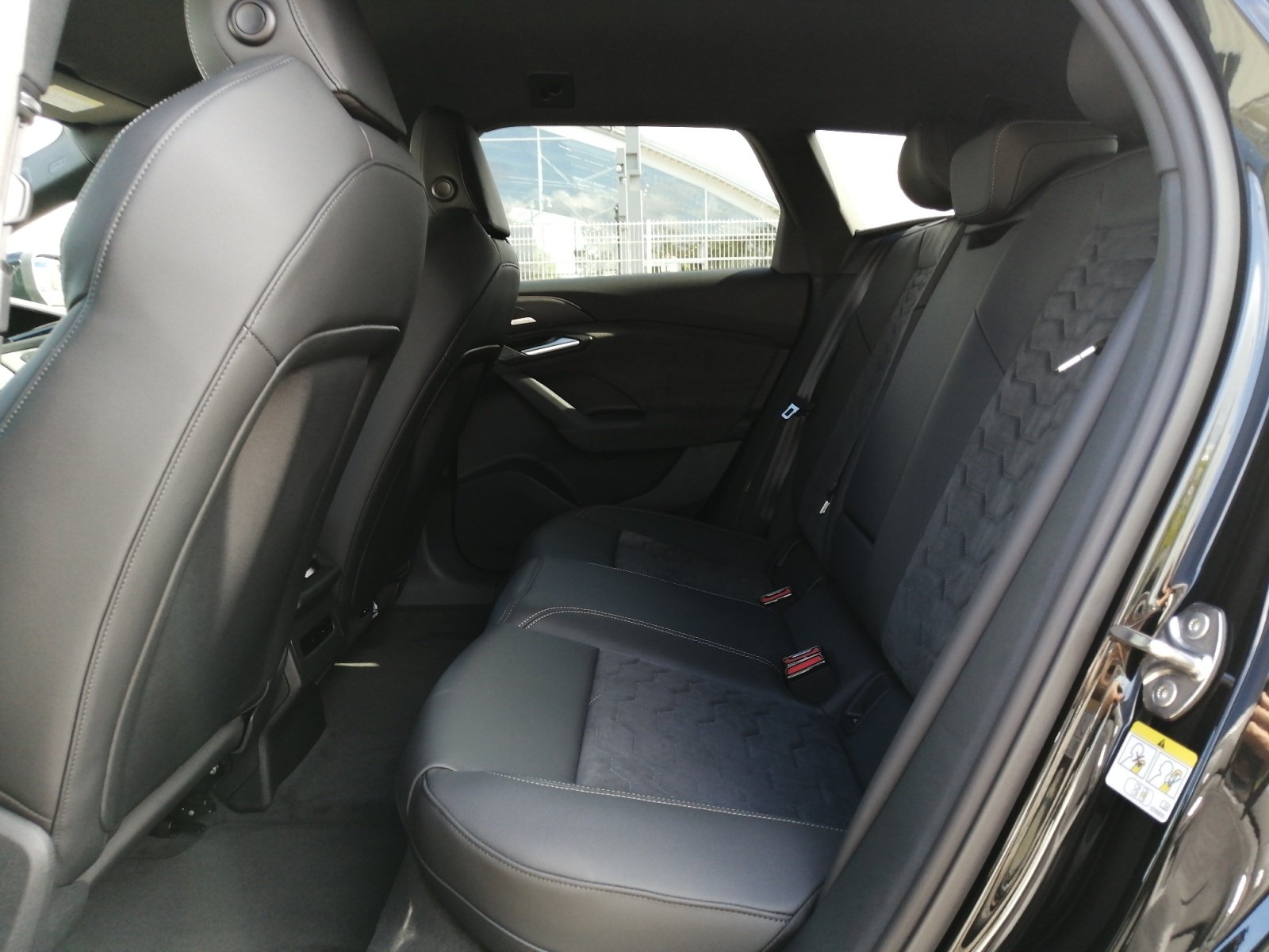 A6 Avant e-tron performance 270 kW BO,S Line,360