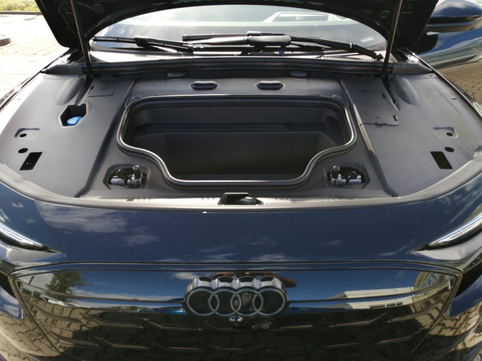 A6 Avant e-tron performance 270 kW BO,S Line,360