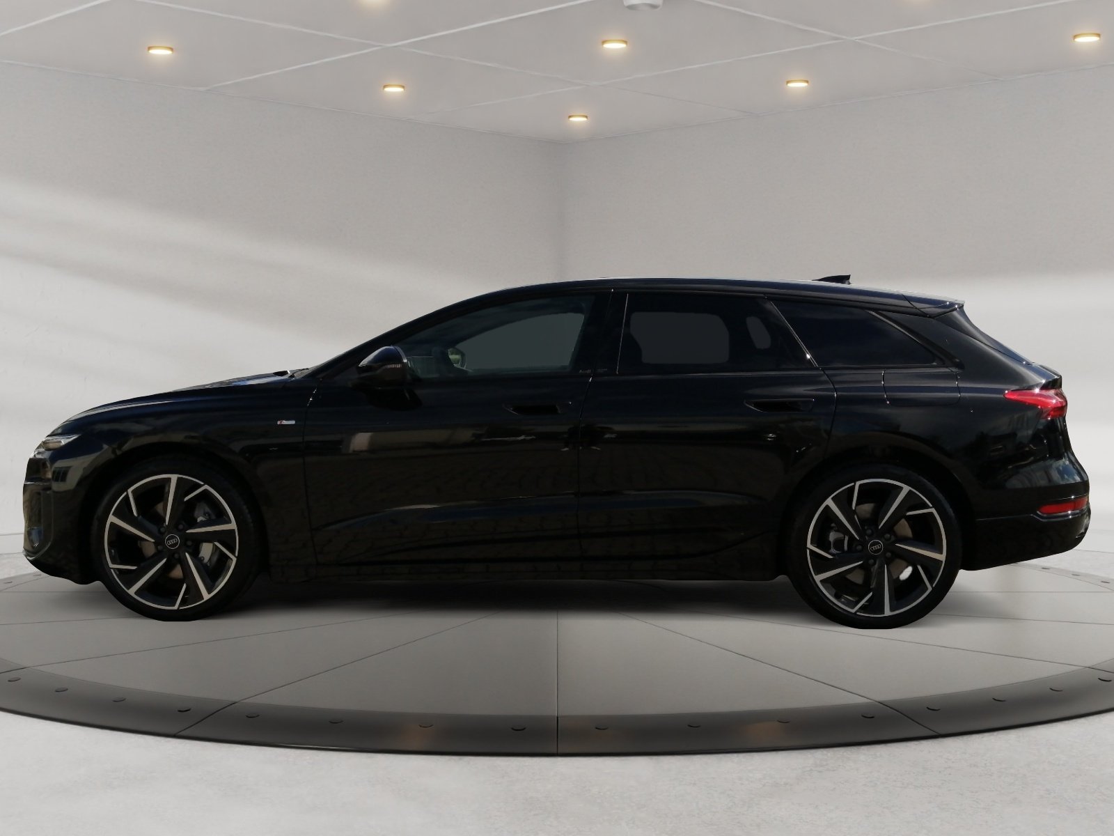 A6 Avant e-tron performance 270 kW BO,S Line,360