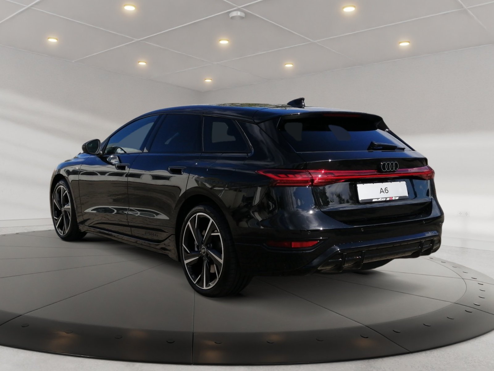 A6 Avant e-tron performance 270 kW BO,S Line,360