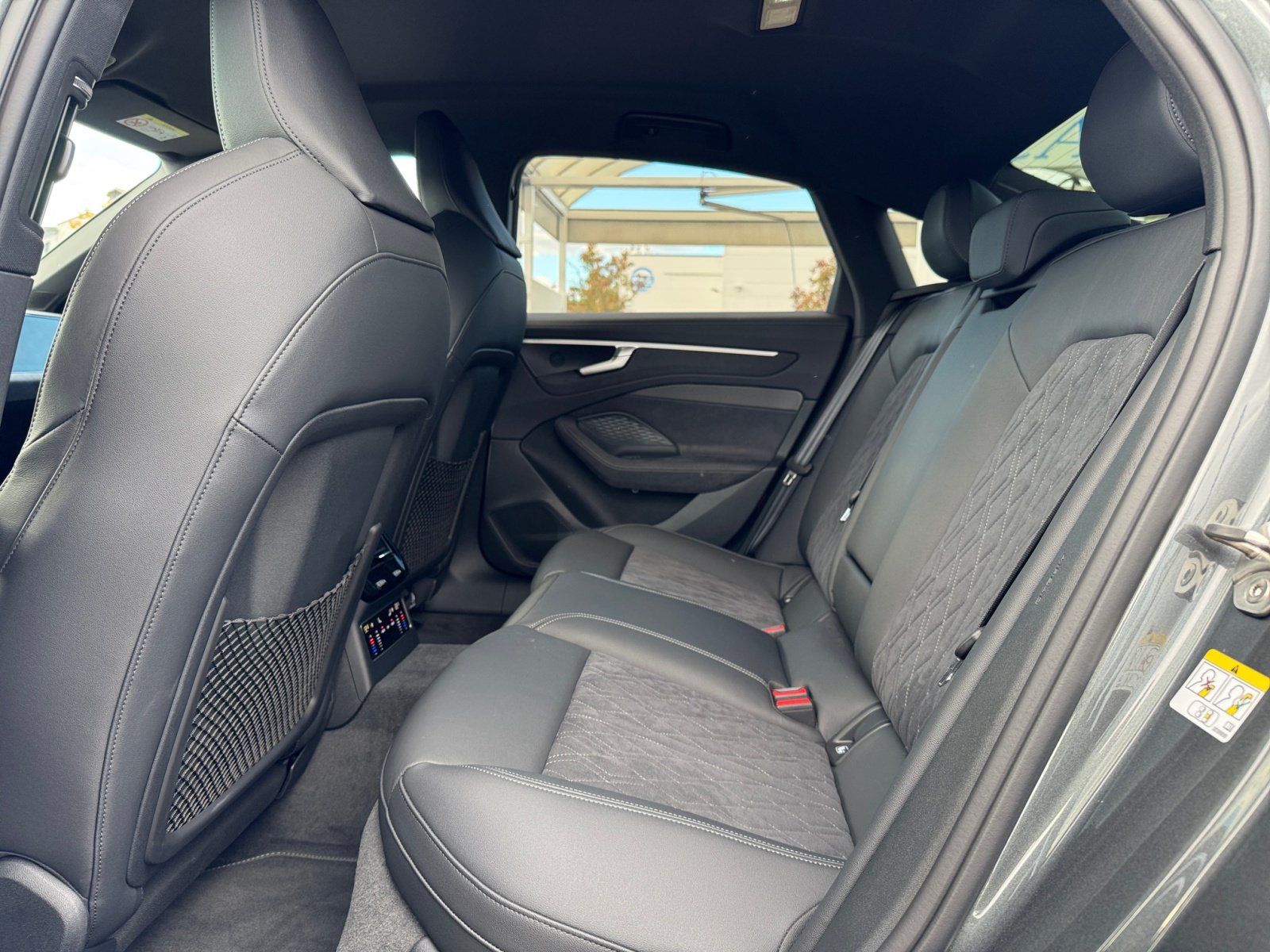 A6 Limousine e-hybrid quatro Edition one S Line