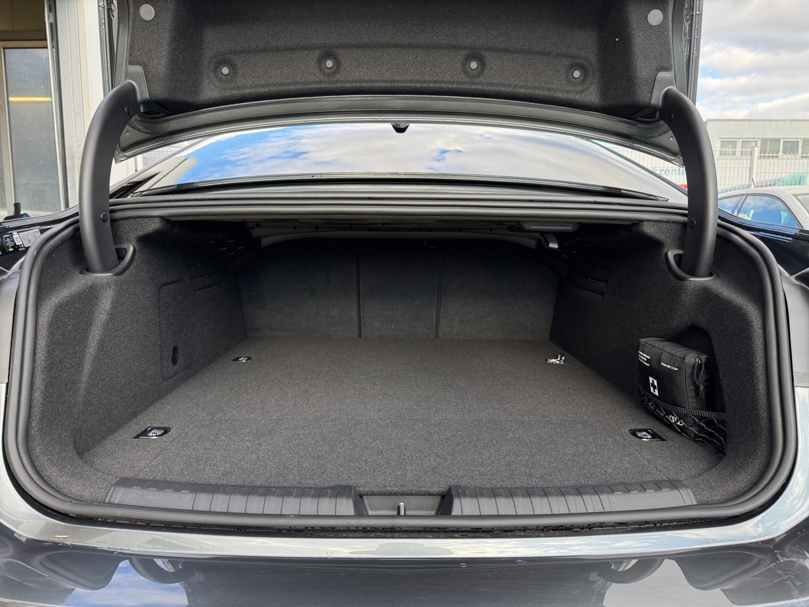 A6 Limousine e-hybrid quatro Edition one S Line