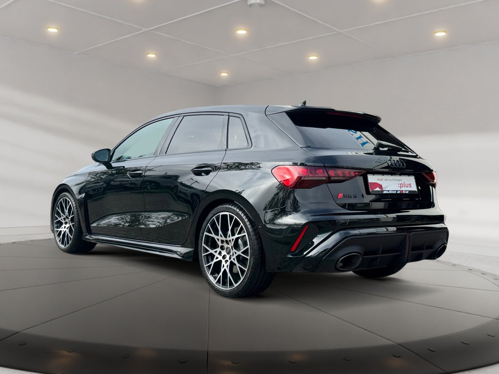 RS3 Sportback quattro S tronic matrix,HUD,Kam.