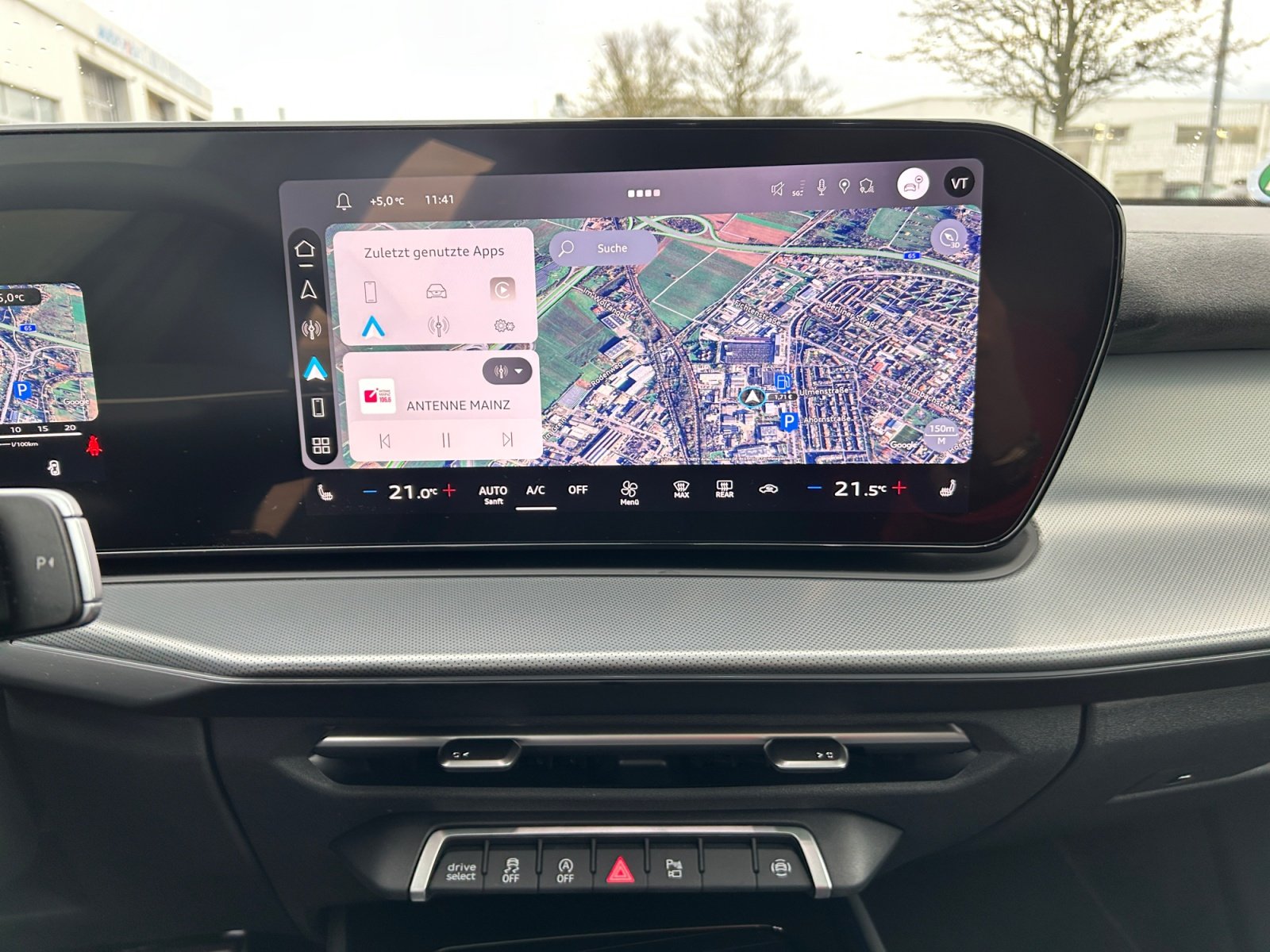 Q3 SUV TFSI S tronic S Line,Kam.,PANO,Virtual,LM