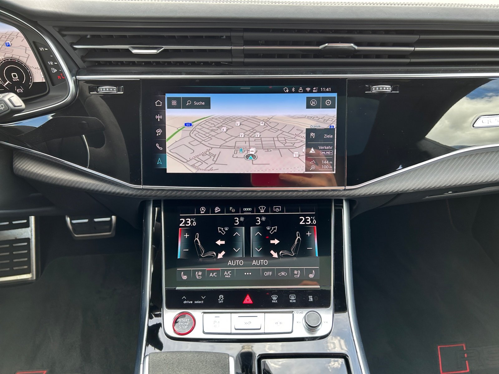 RSQ8 SUV performance matrix,360,HUD,Kam.,Laser