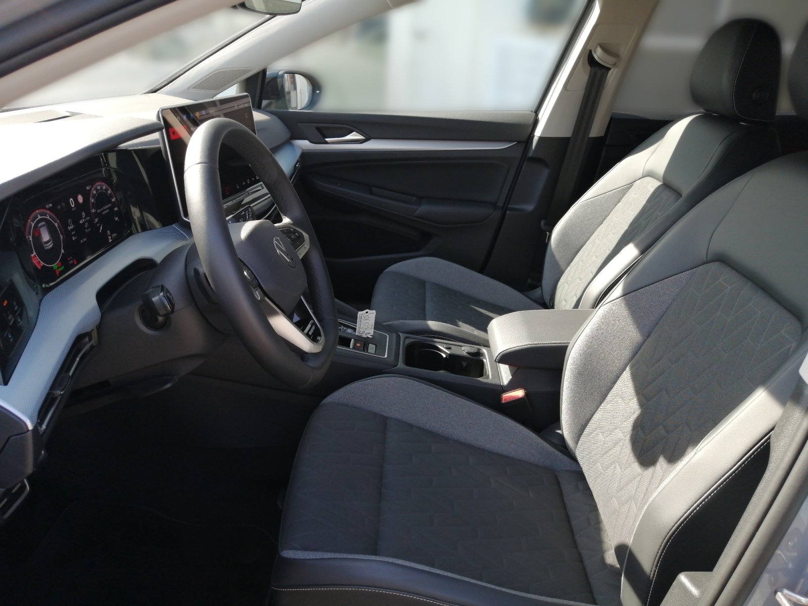 Golf VIII Energy 1.5eTSI DSG Kam.,PDC,Virtual