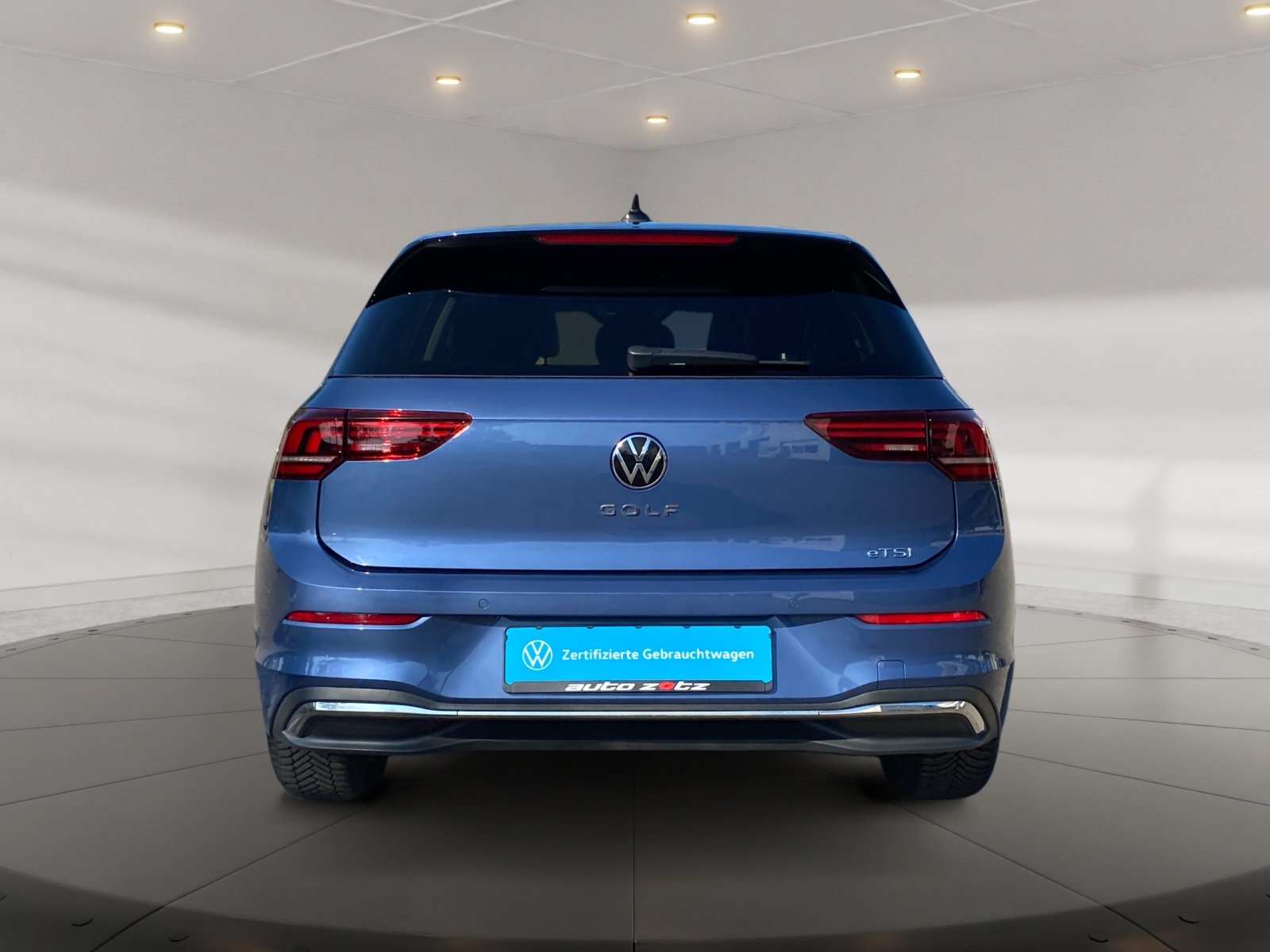 Golf VIII 1.5 eTSI DSG Kam.,PDC,Virtual,ACC,AHK
