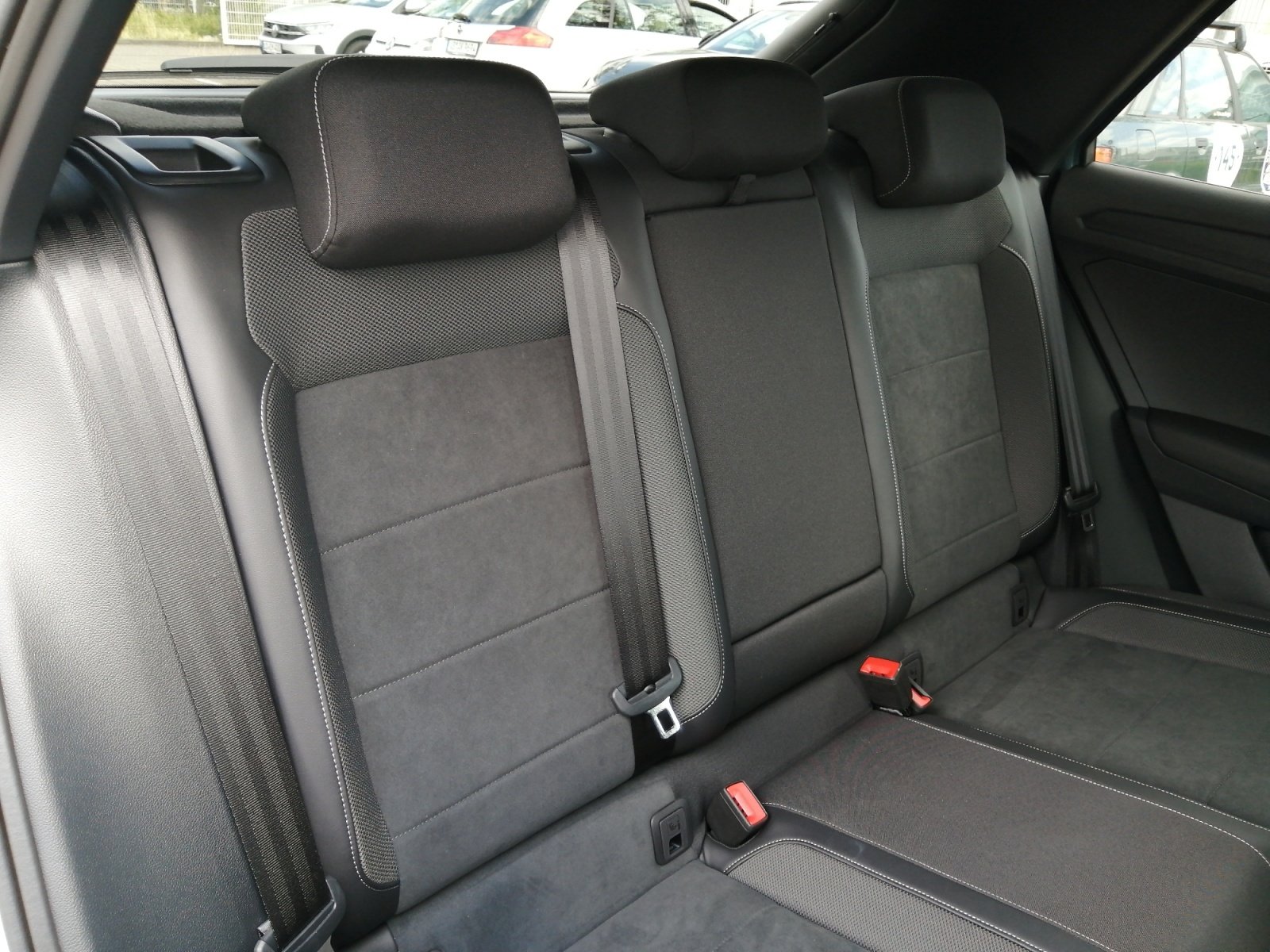 T-Roc R-Line 1.5TSI IQ.Light Business Kam.,PDC