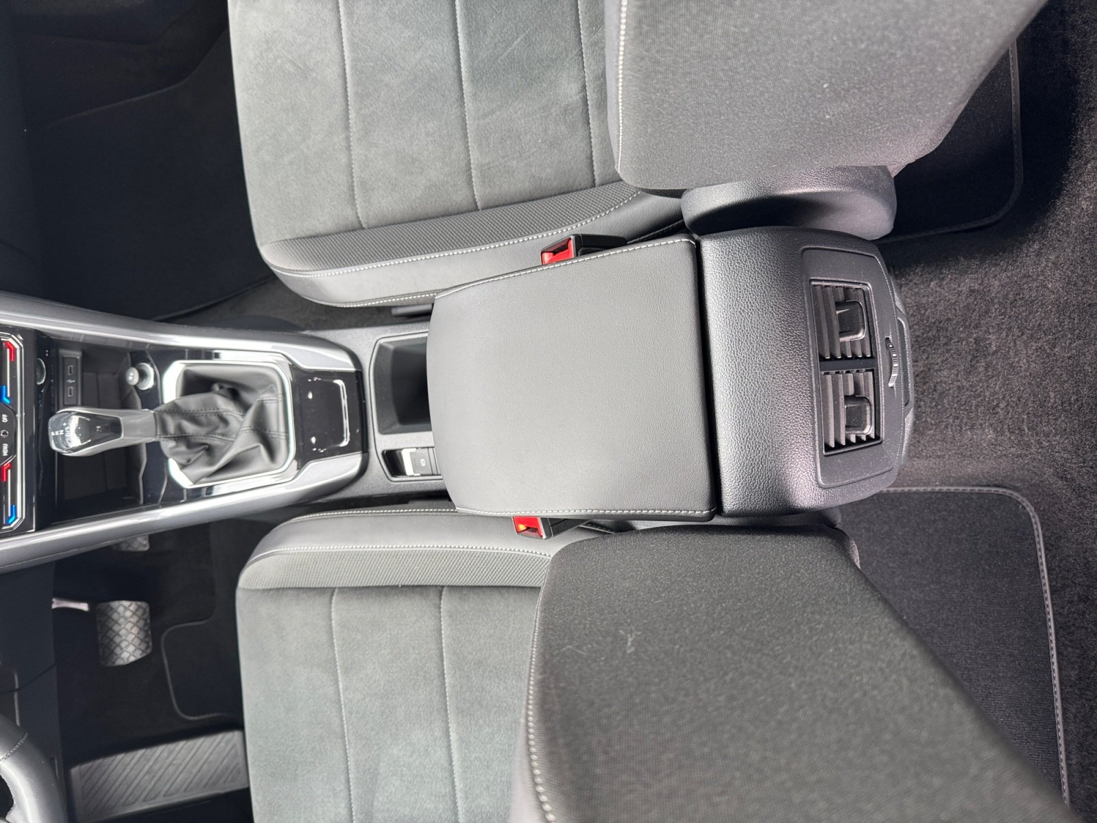 T-Roc Style 1.5TSI DSG IQ.DRIVE KAMERA Kam.,PDC