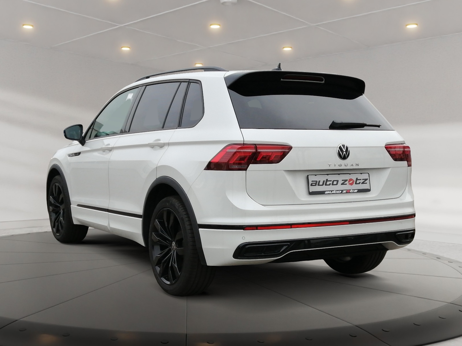 Tiguan R-Line 1.5 TSI DSG ,R Line,PDC,Virtual,LM