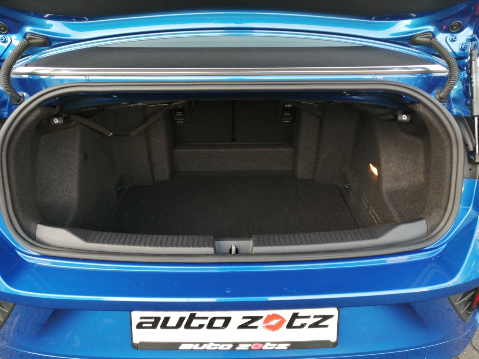 T-Roc Cabriolet R-Line 1.5 l TSI OPF 7-Gang-DSG