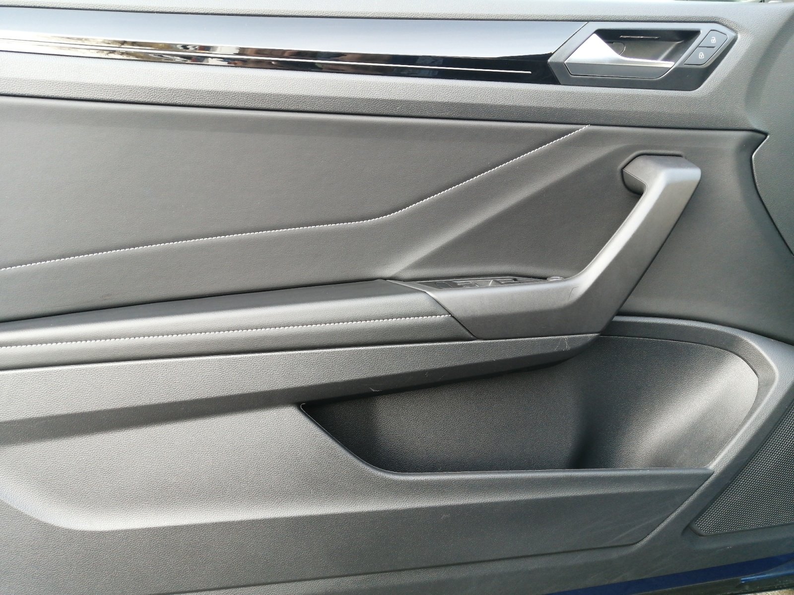 T-Roc Cabriolet R-Line 1.5 l TSI OPF 7-Gang-DSG