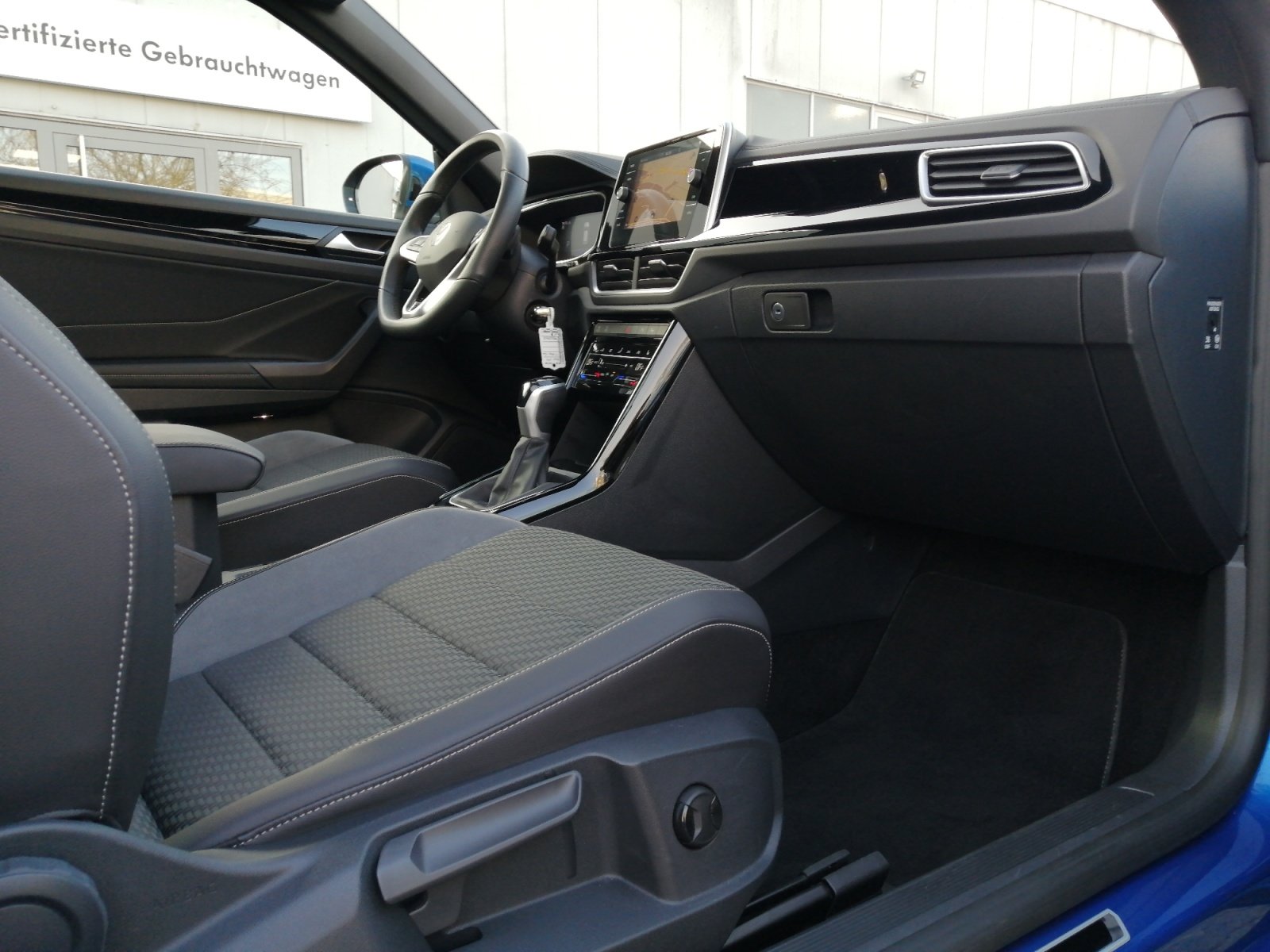 T-Roc Cabriolet R-Line 1.5 l TSI OPF 7-Gang-DSG