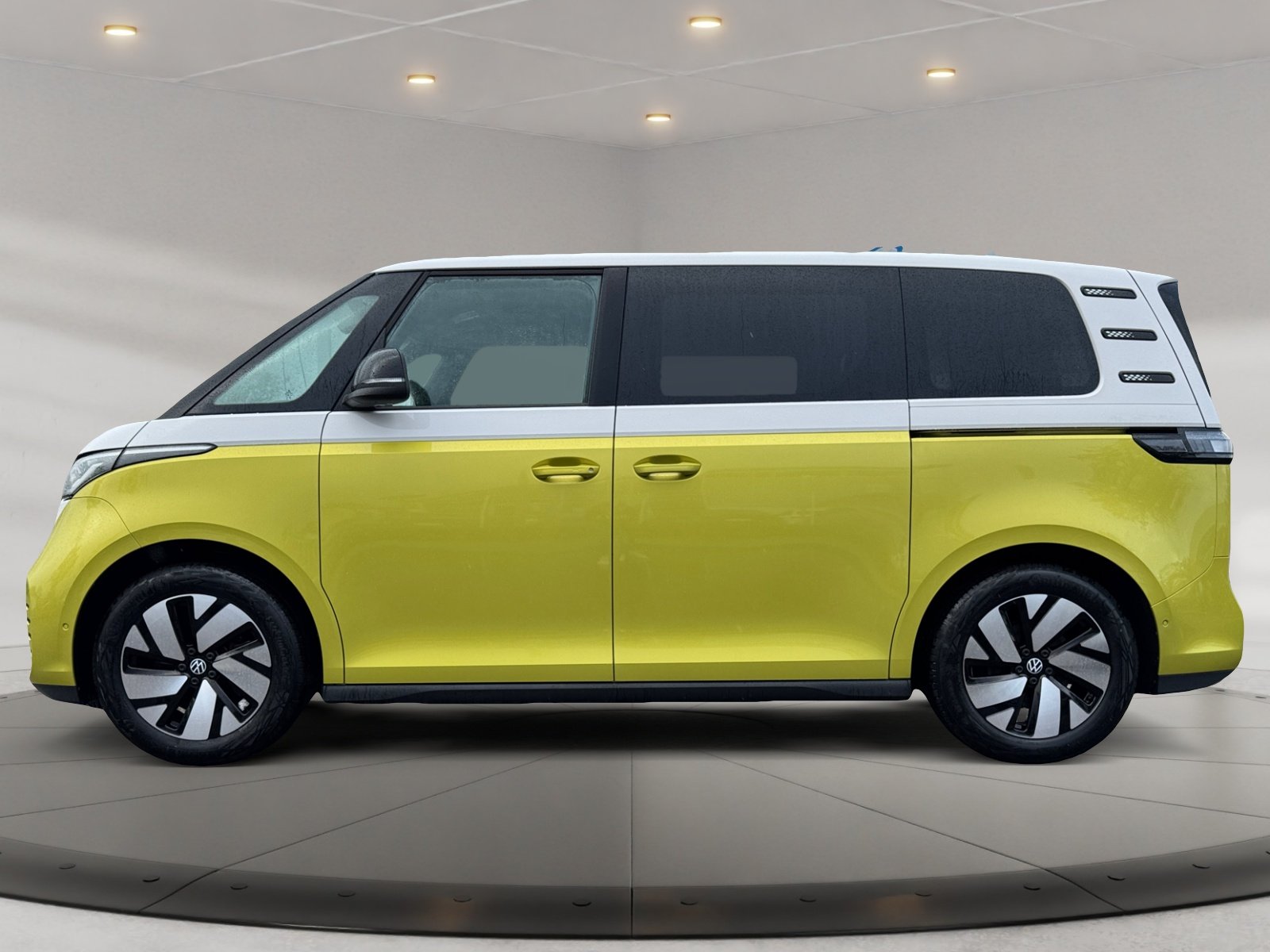 ID. Buzz PRO ParkAssistPlus Infotainment Kam.