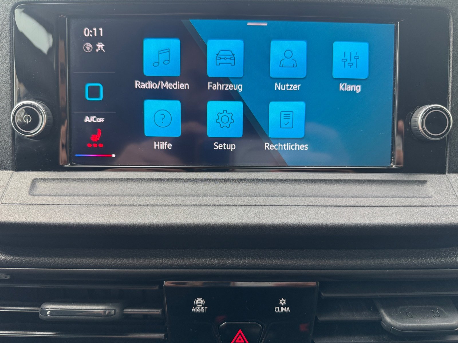 Caddy Cargo 2.0TDI Kasten AHK,SHZ,SoundSys