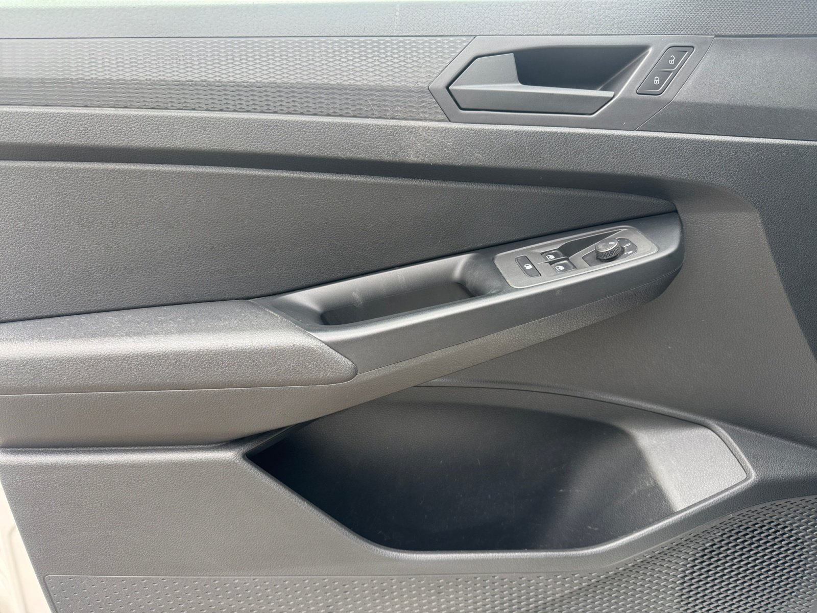 Caddy Cargo 2.0TDI Kasten AHK,SHZ,SoundSys