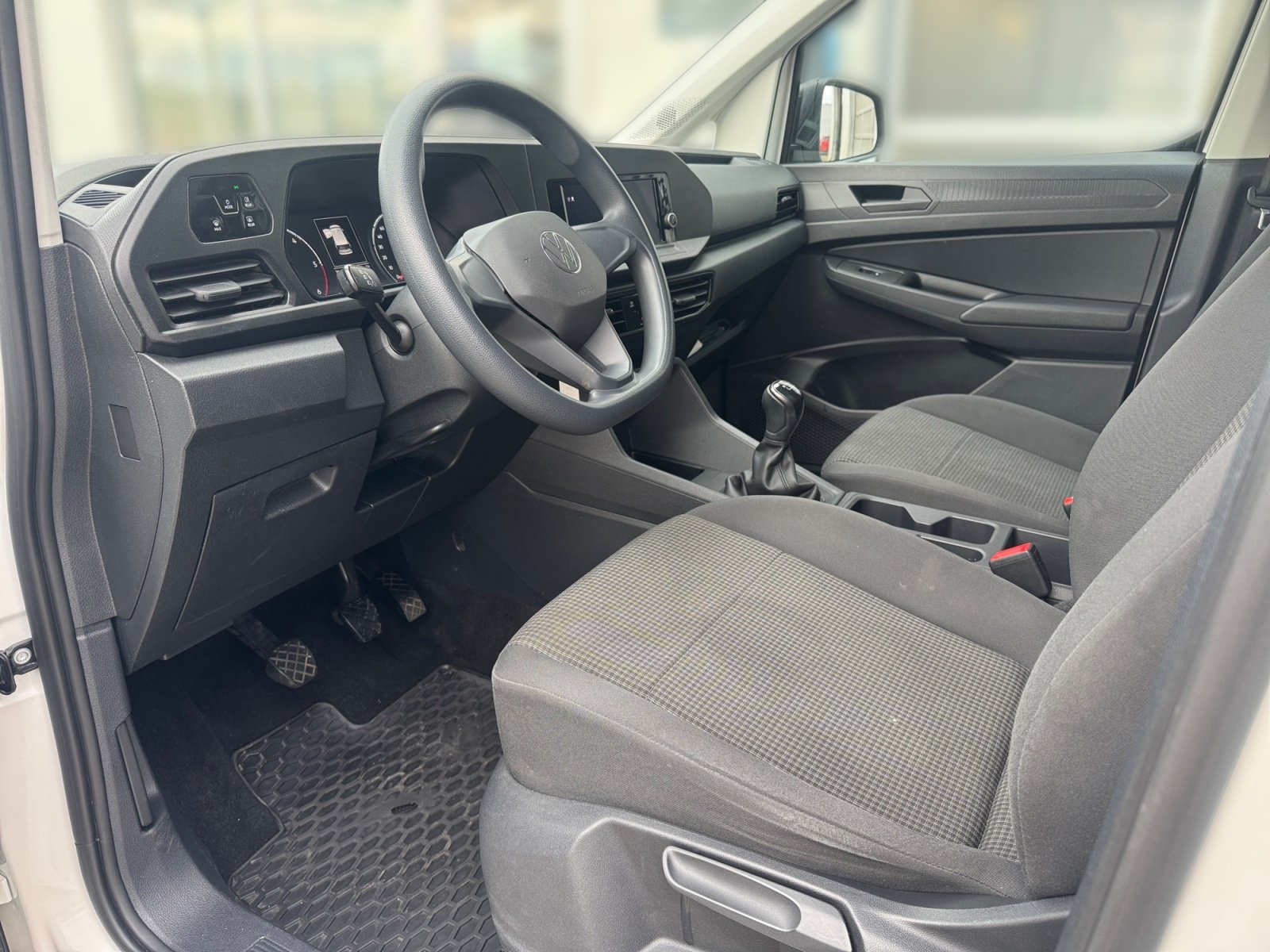 Caddy Cargo 2.0TDI Kasten AHK,SHZ,SoundSys