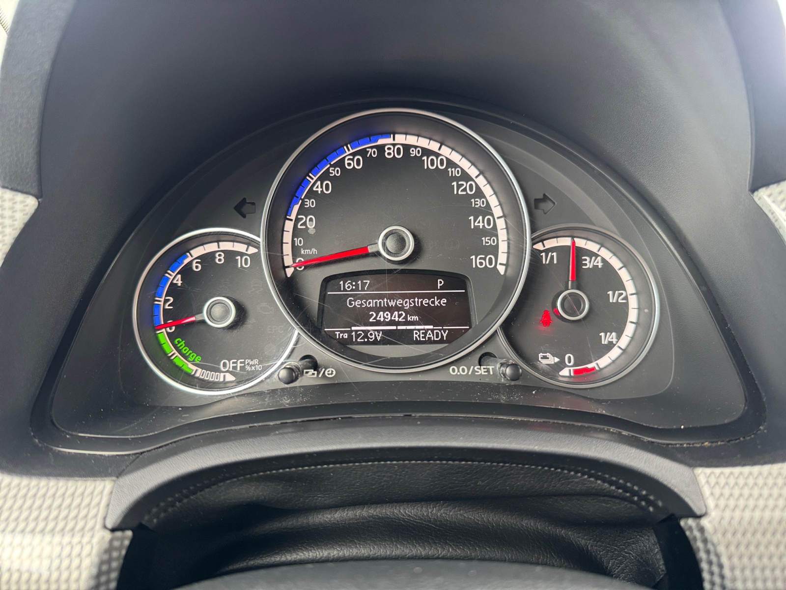 e-up! Style Plus 61 kW 32.3 kWh 1-Gang-Automatik