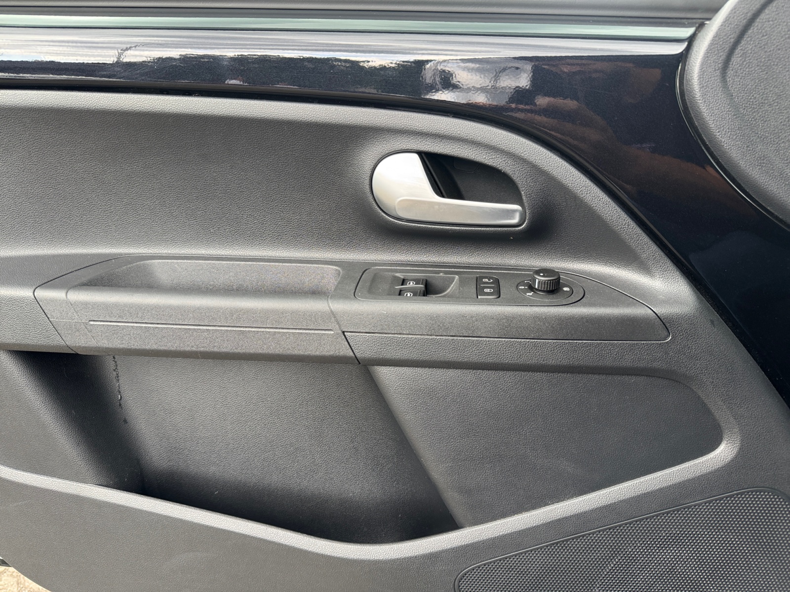 e-up! Style Plus 61 kW 32.3 kWh 1-Gang-Automatik