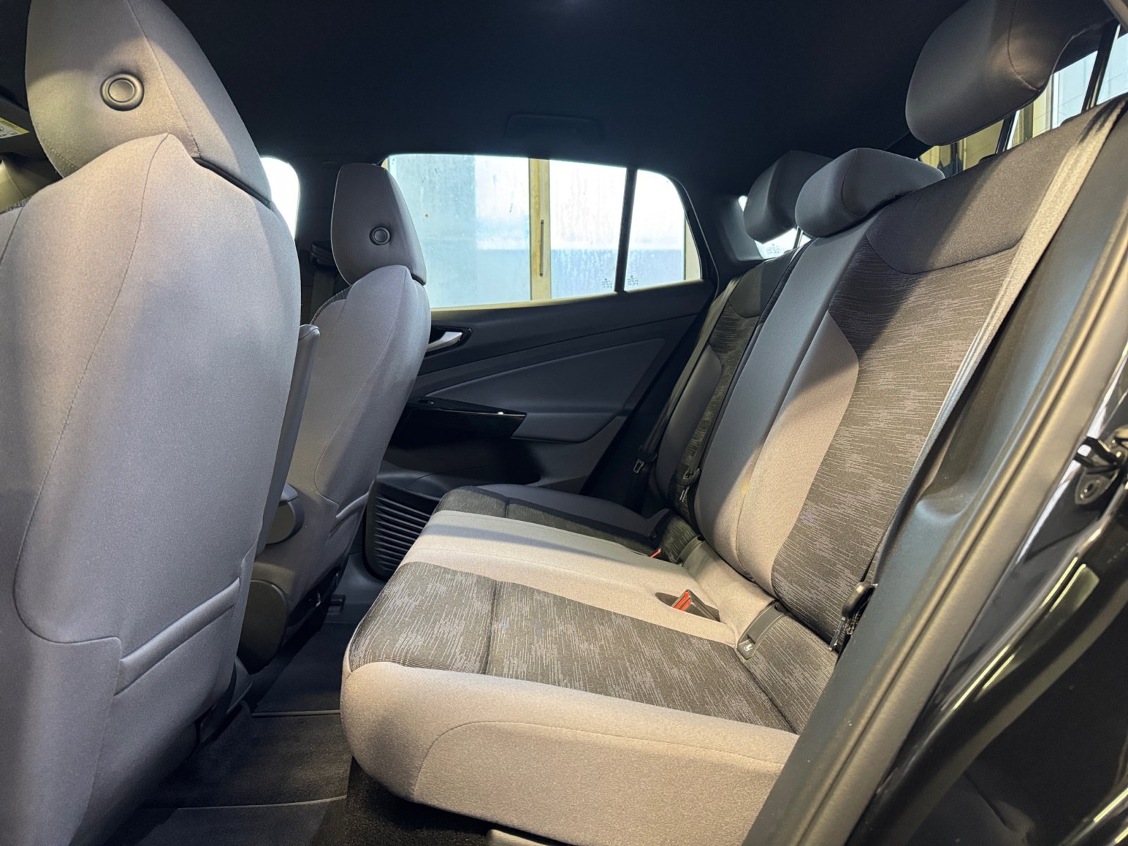 ID.5 PRO 286PS 77 kWh IQ.Light 360,Kam.,PDC,ACC