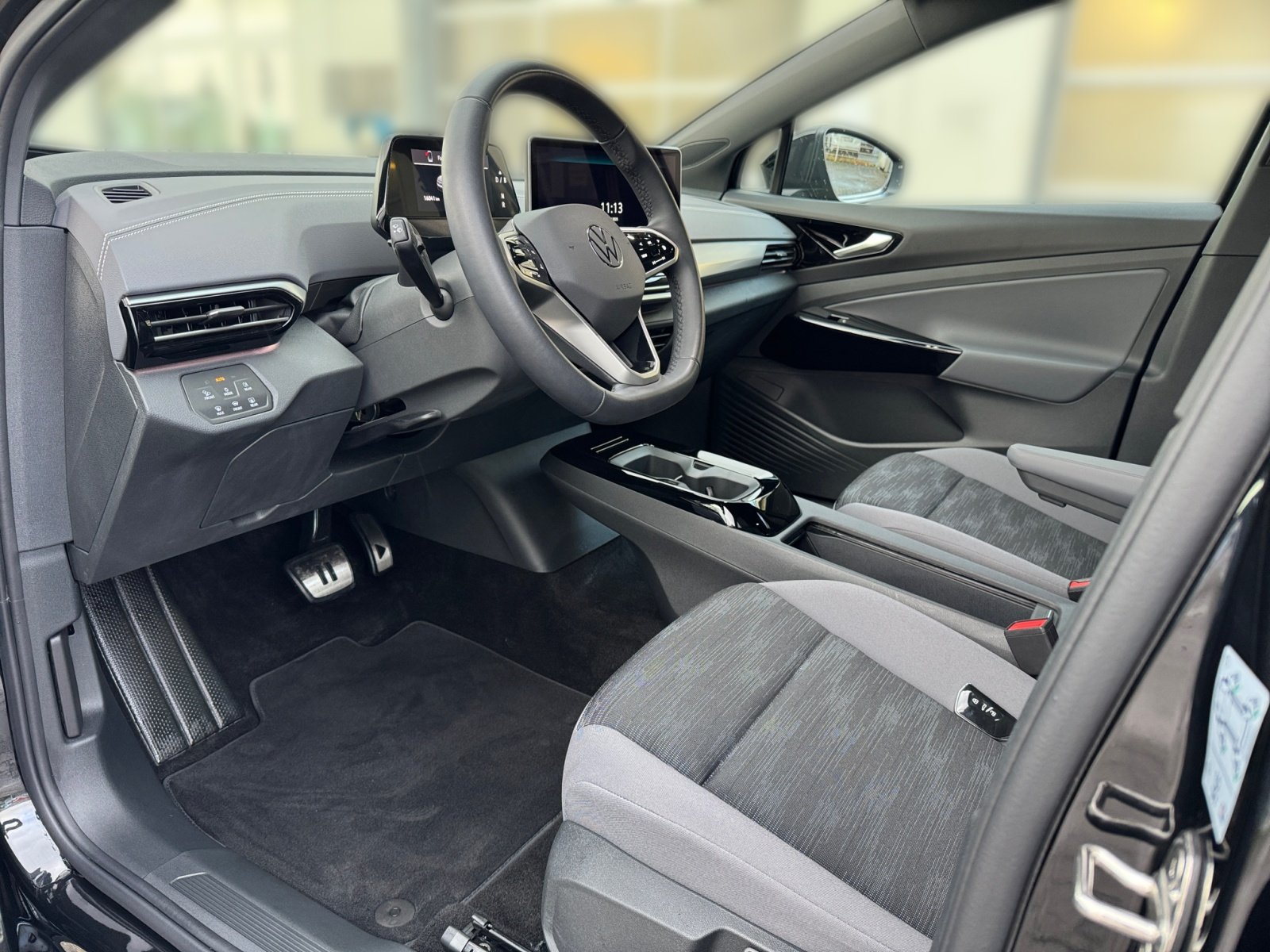 ID.5 PRO 286PS 77 kWh IQ.Light 360,Kam.,PDC,ACC