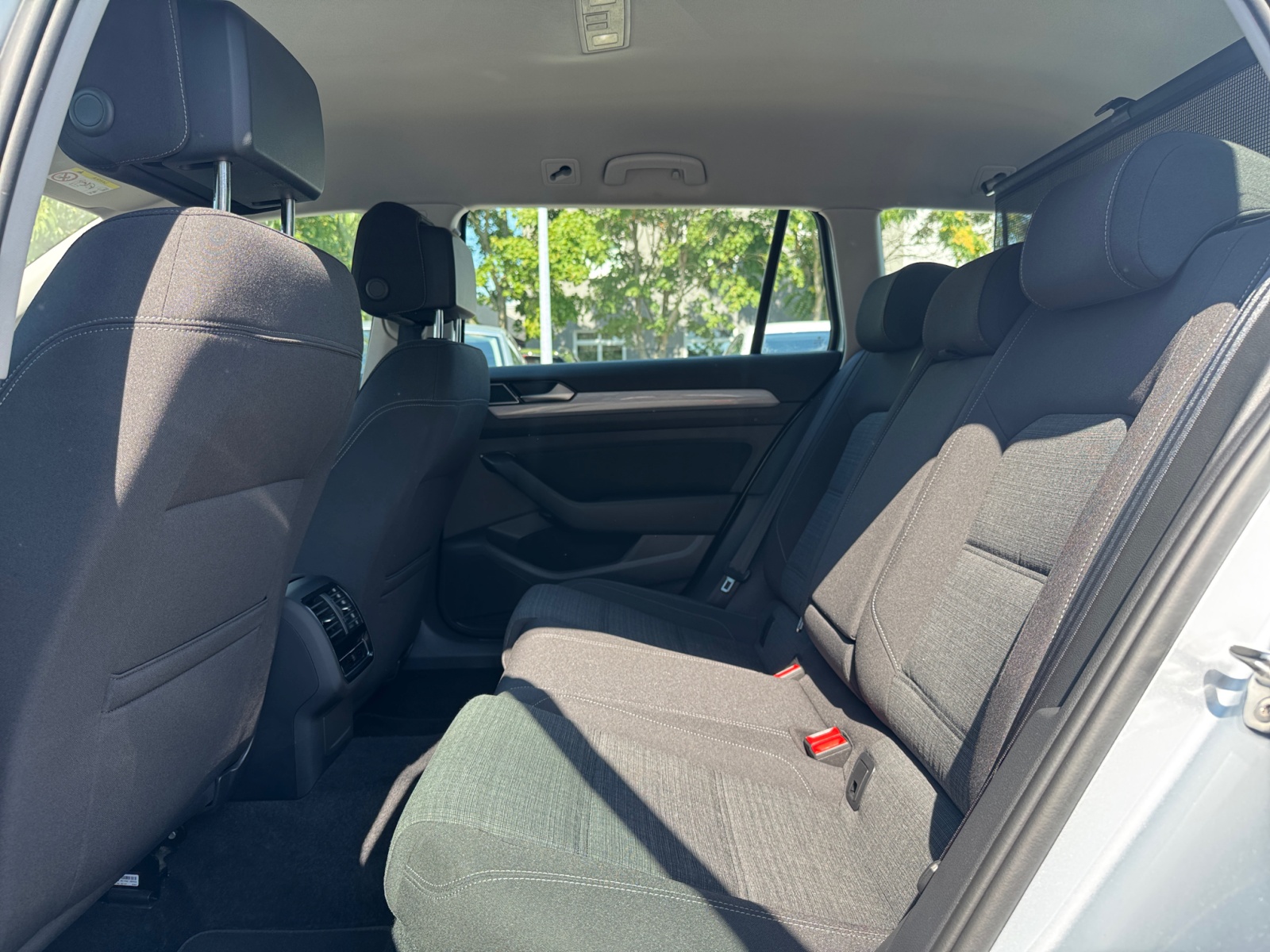 Passat Variant Business 2.0 TDI SCR 110 kW 7-Gang-DSG