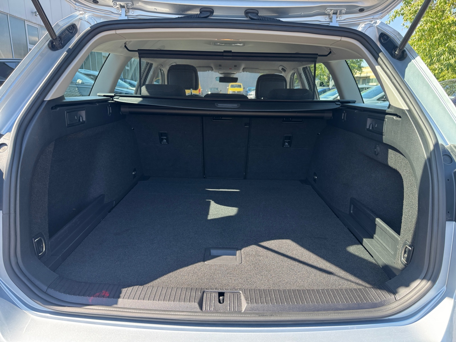 Passat Variant Business 2.0 TDI SCR 110 kW 7-Gang-DSG