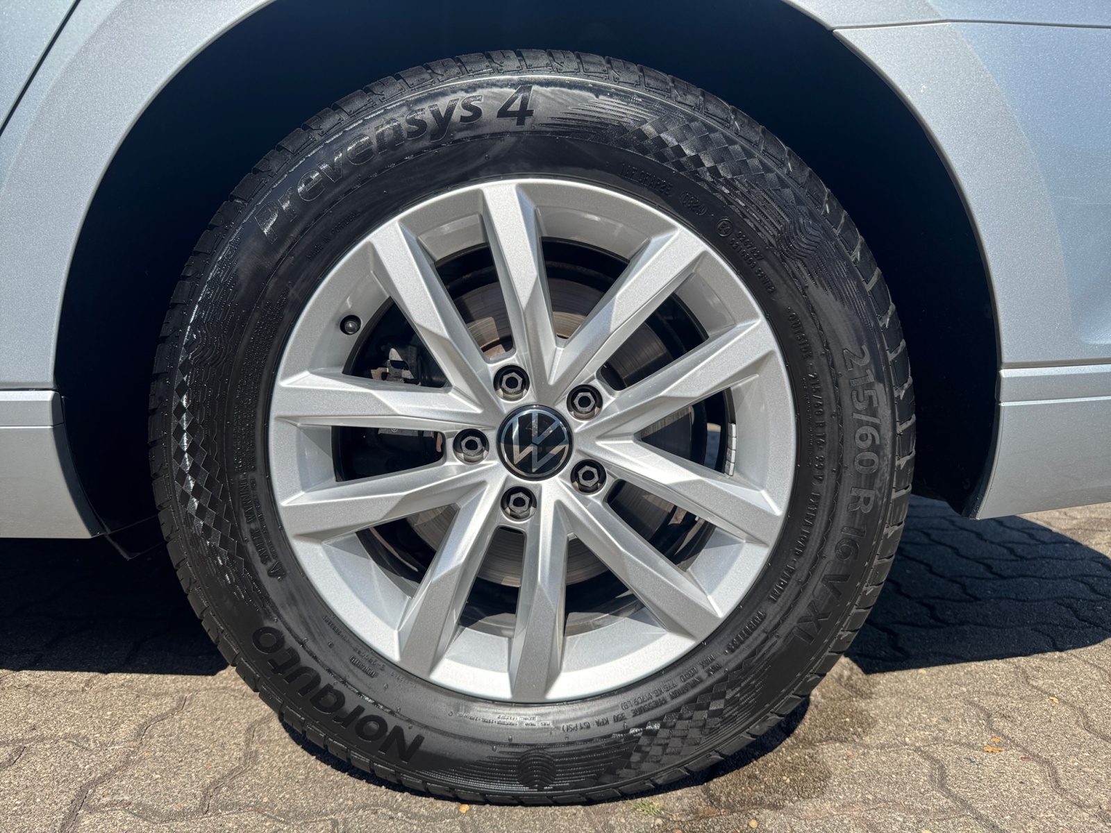 Passat Variant Business 2.0 TDI SCR 110 kW 7-Gang-DSG