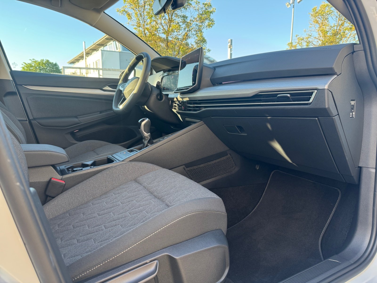 Golf VIII 1.5TSI LIFE PDC,Virtual,ACC,LED,KlimaA
