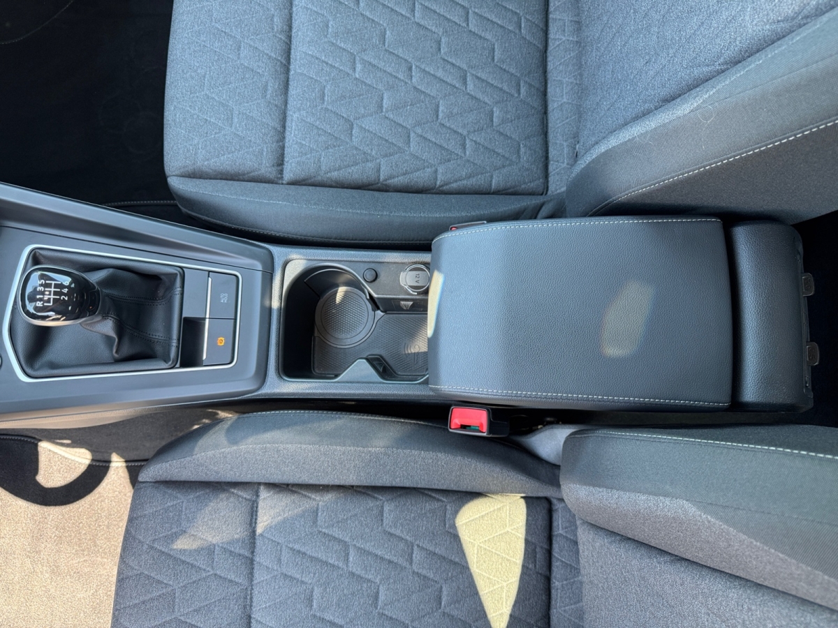 Golf VIII 1.5TSI Life Harmann Kardon ,Virtual,LM