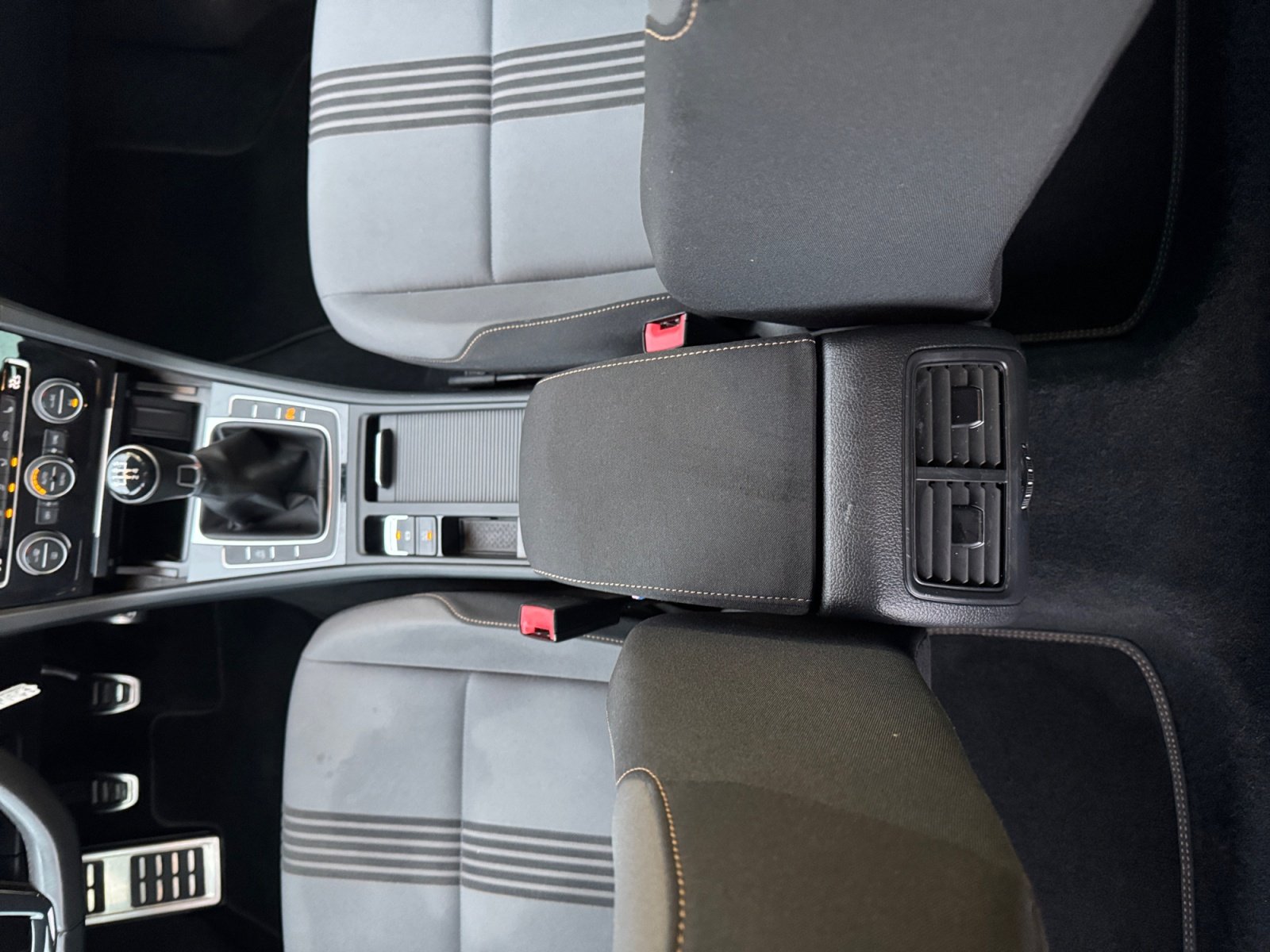 Golf VII 1.2TSI Allstar PDC,2xKlima,DynLicht,LM