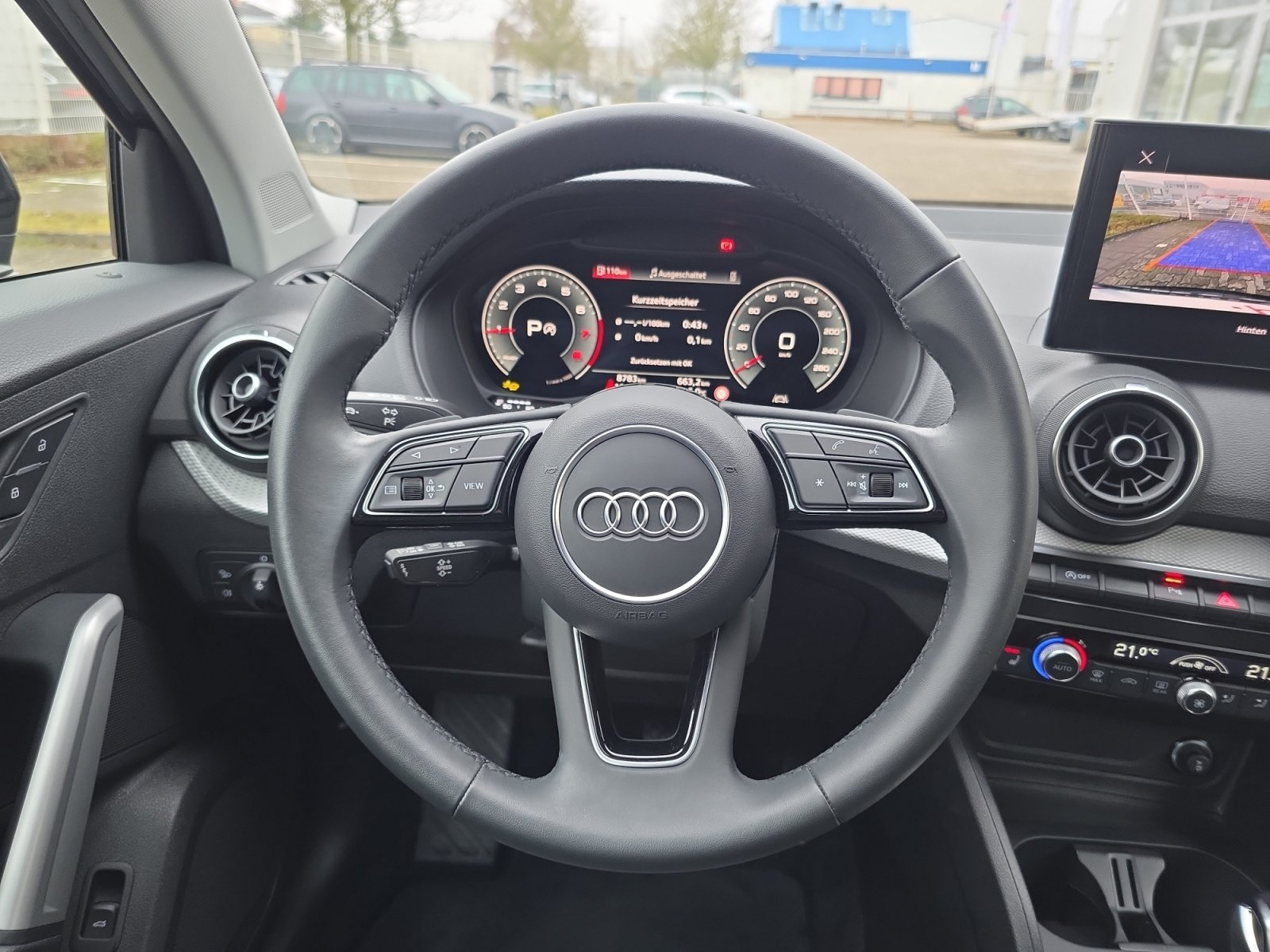 Q2 Advanced 35TFSI S tronic matrix,Kam.,PDC,AHK