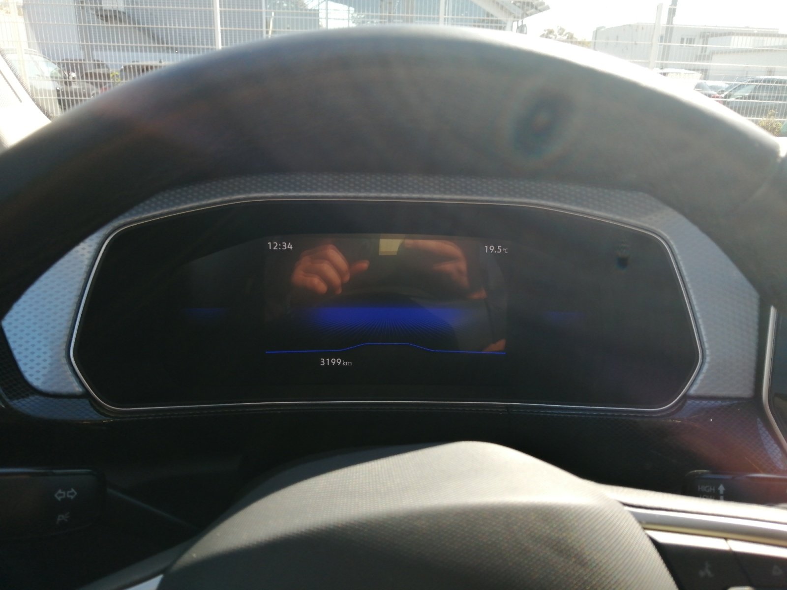 T-Cross 1.0TSI LIFE PDC,Virtual,ACC,LED,2xKlima