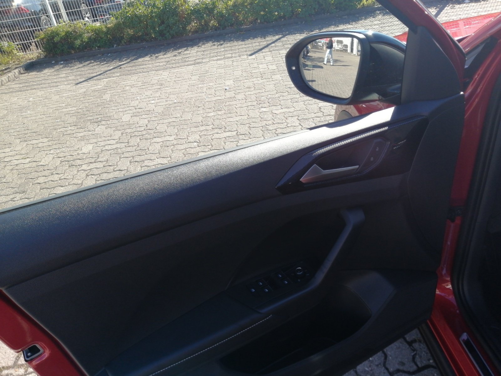 T-Cross 1.0TSI LIFE PDC,Virtual,ACC,LED,2xKlima