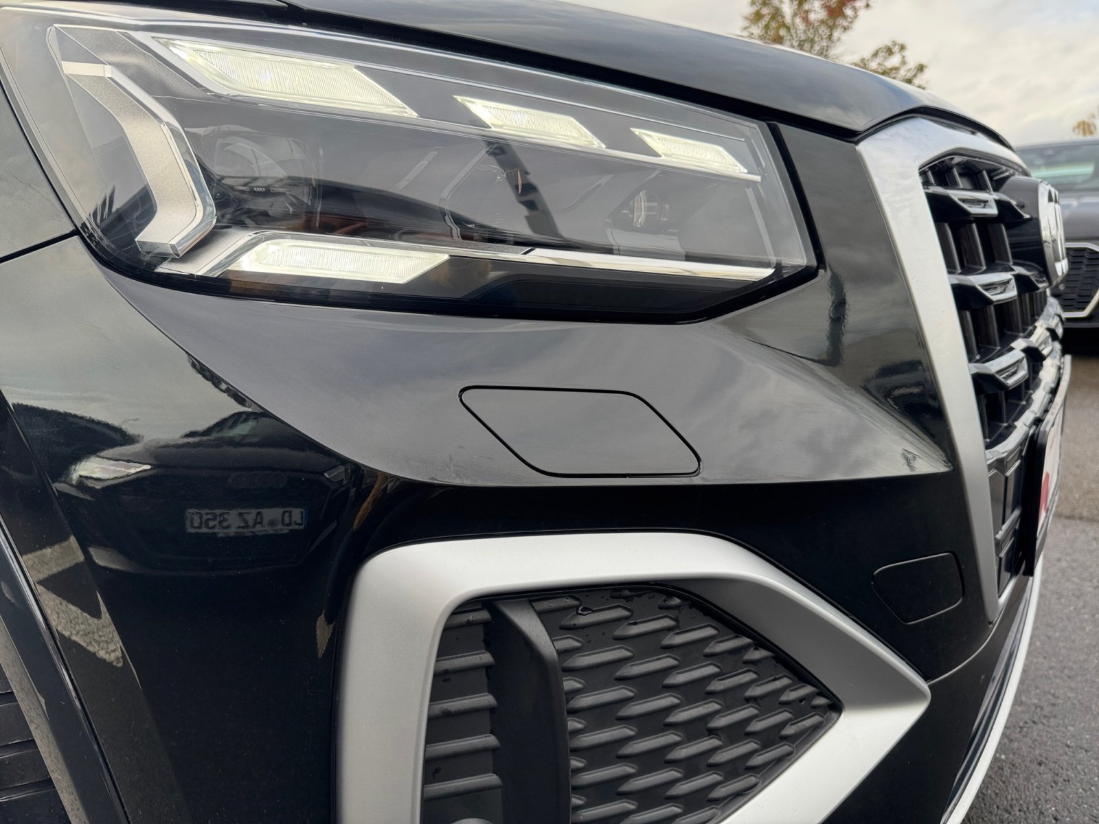 Q2 advanced 35 TFSI S tronic matrix, AHK, Navi