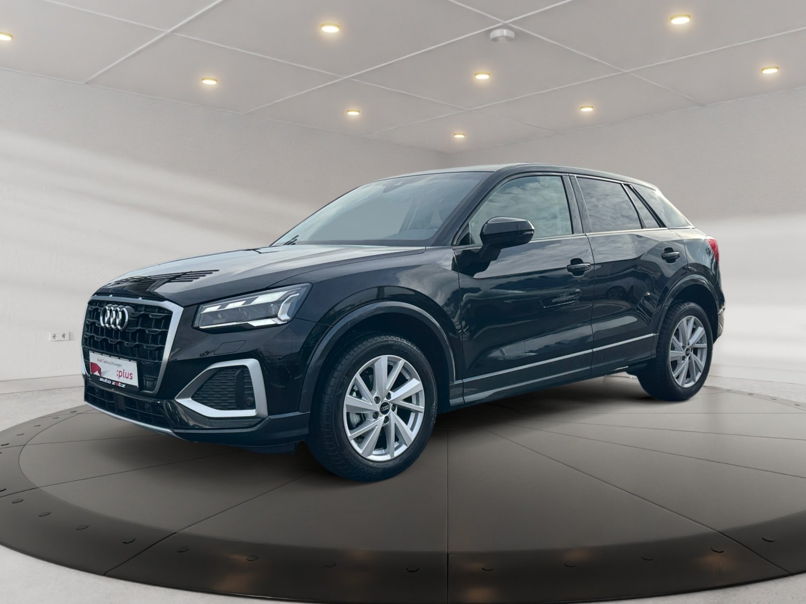 Q2 advanced 35 TFSI S tronic matrix, AHK, Navi