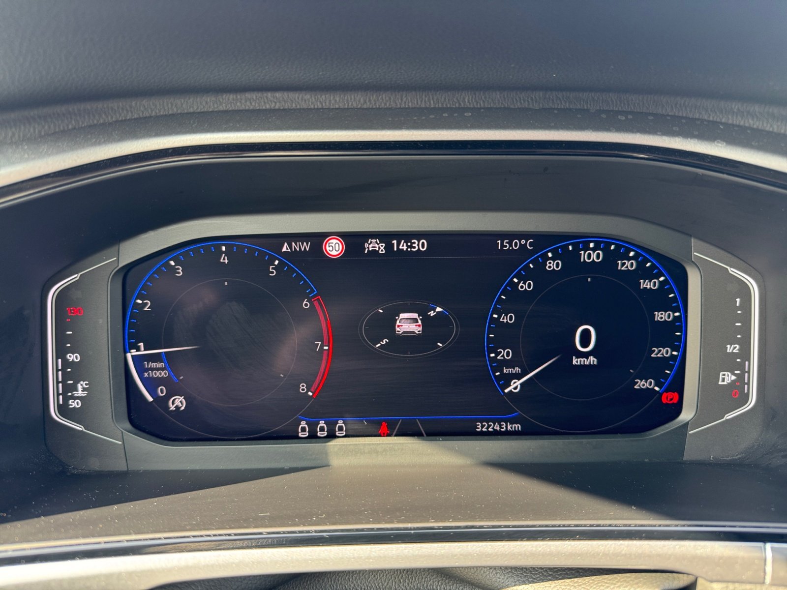 T-ROC 1.0TSI LIFE Kam.,PDC,Virtual,ACC,LED,Navi
