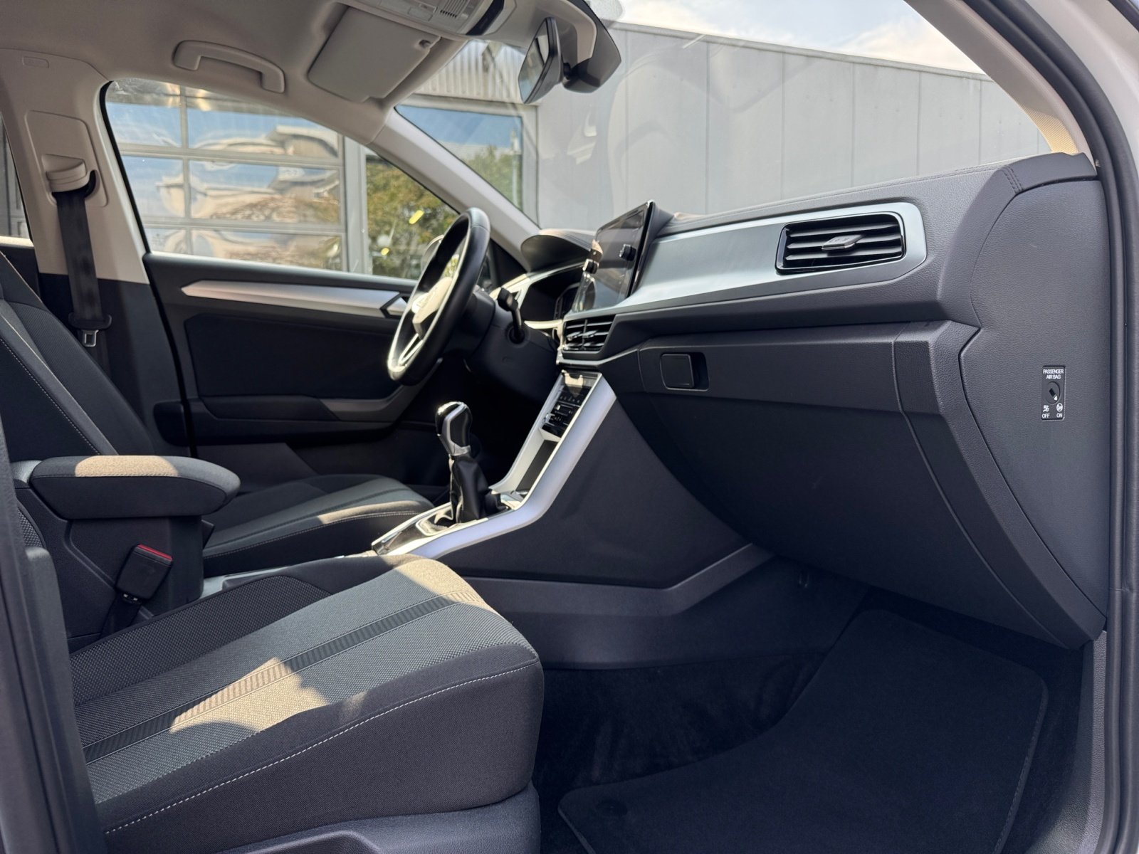 T-ROC 1.0TSI LIFE Kam.,PDC,Virtual,ACC,LED,Navi