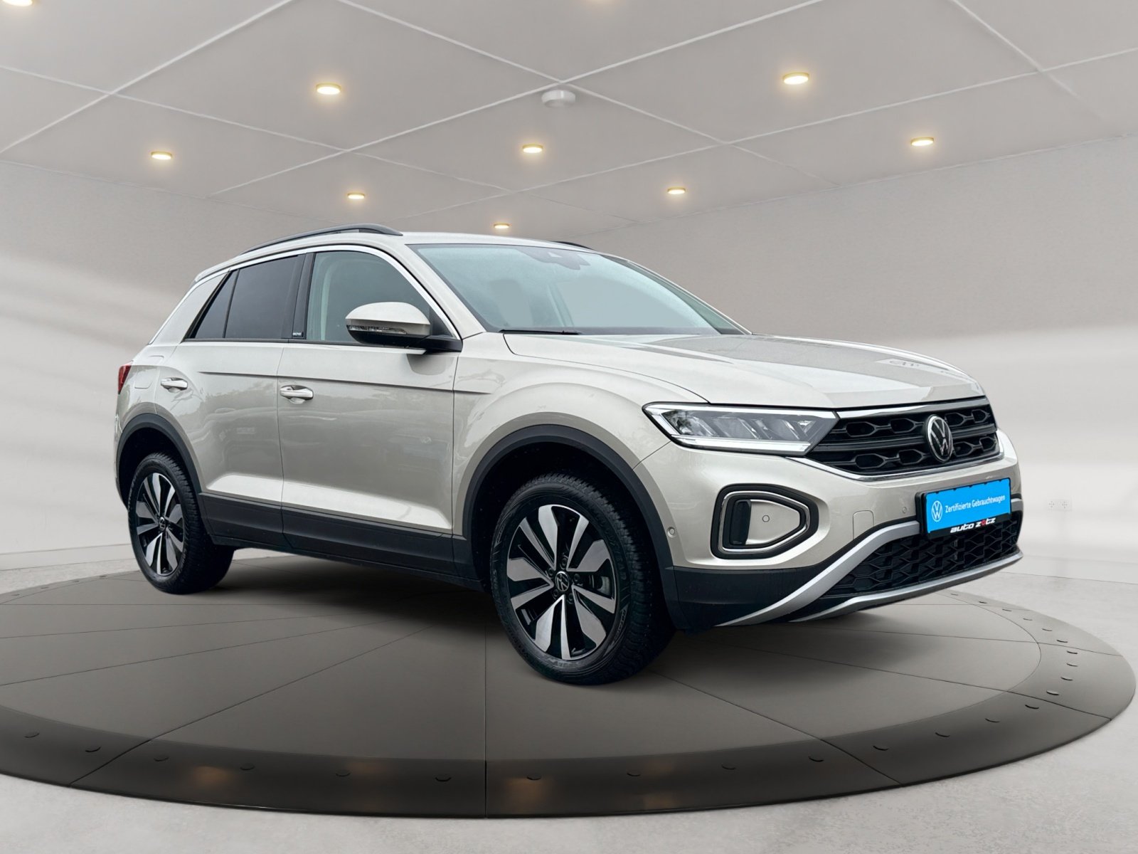T-ROC 1.5TSI MOVE DSG KAM Kam.,PDC,Virtual,ACC