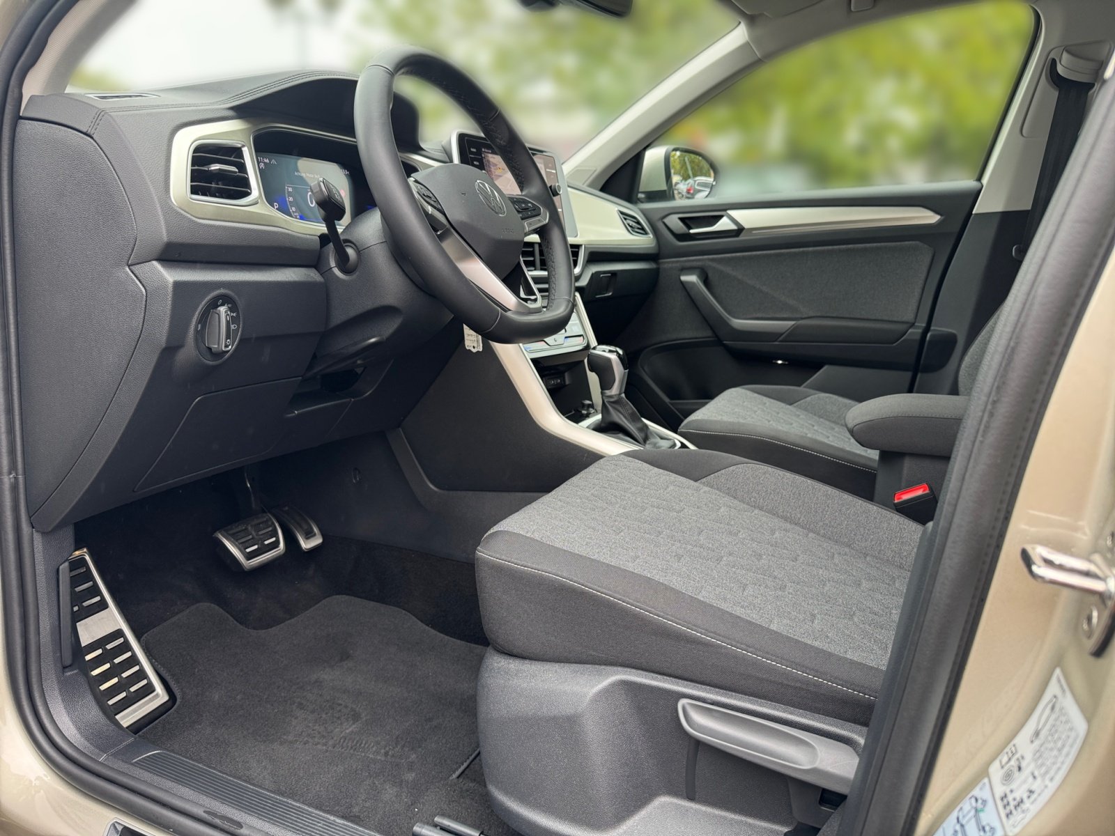 T-ROC 1.5TSI MOVE DSG KAM Kam.,PDC,Virtual,ACC