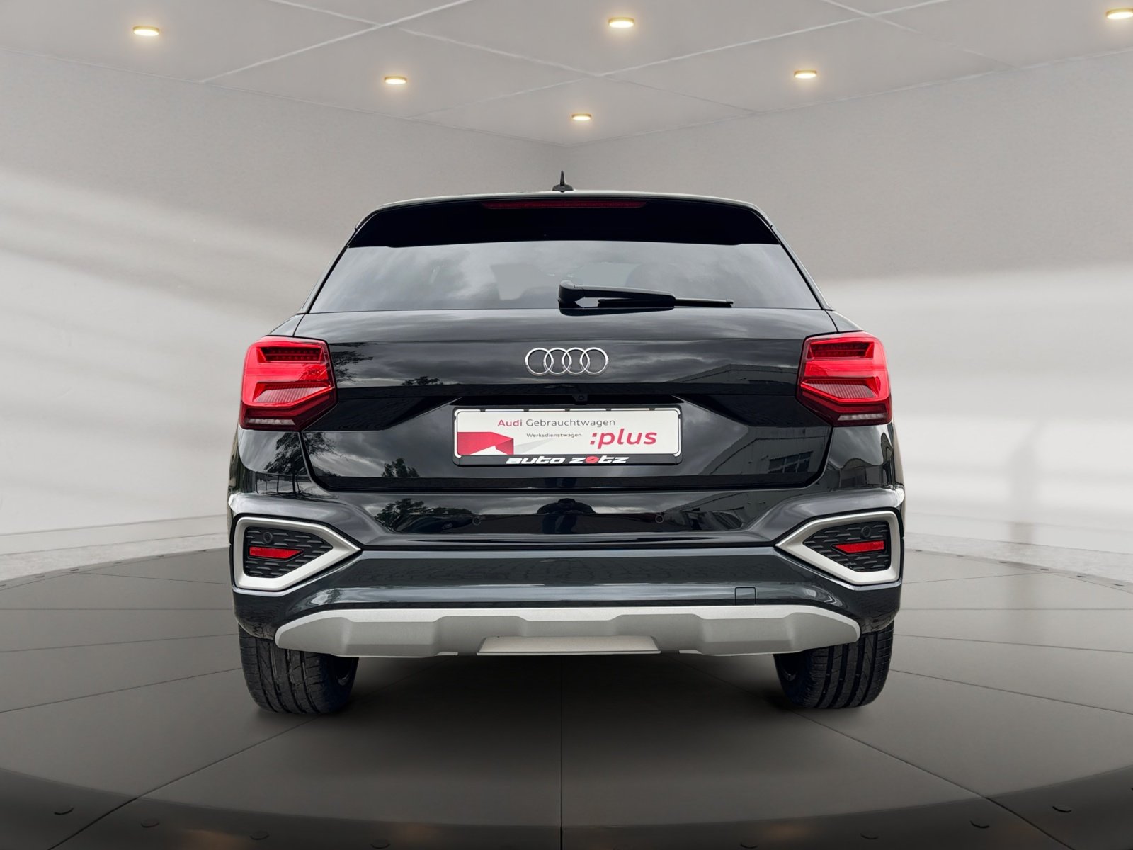 Q2 Advanced 35 TFSI S tronic matrix,Kam.,PDC,AHK