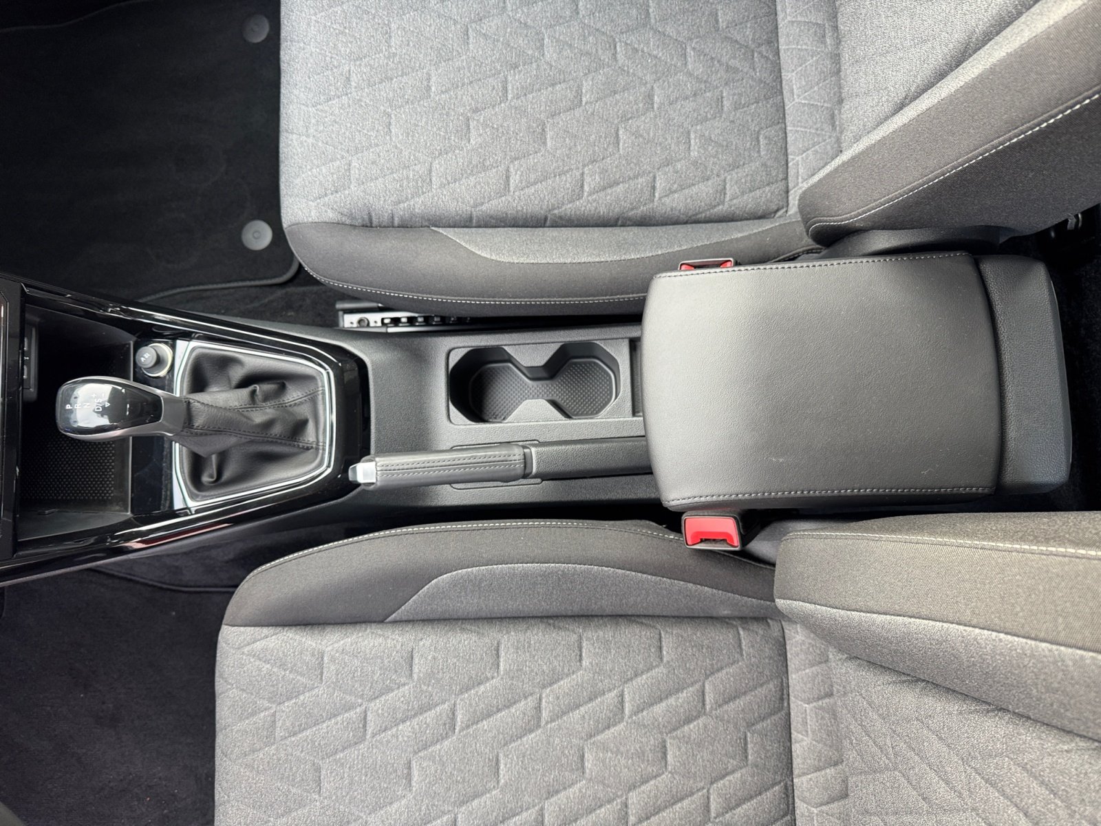 T-Cross 1.0TSI DSG PDC,Virtual,ACC,LED,2xKlima