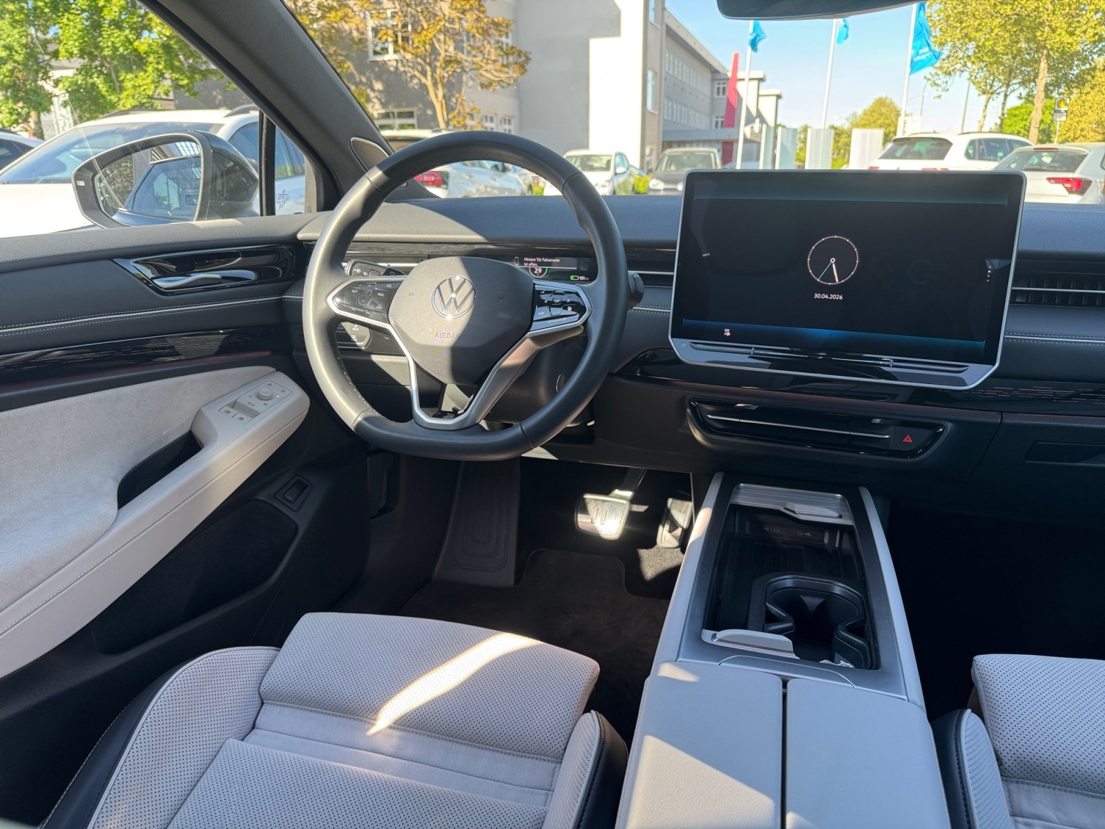 ID.7 Tourer Pro 77 kWh 1-Gang-Automatik 360,HUD