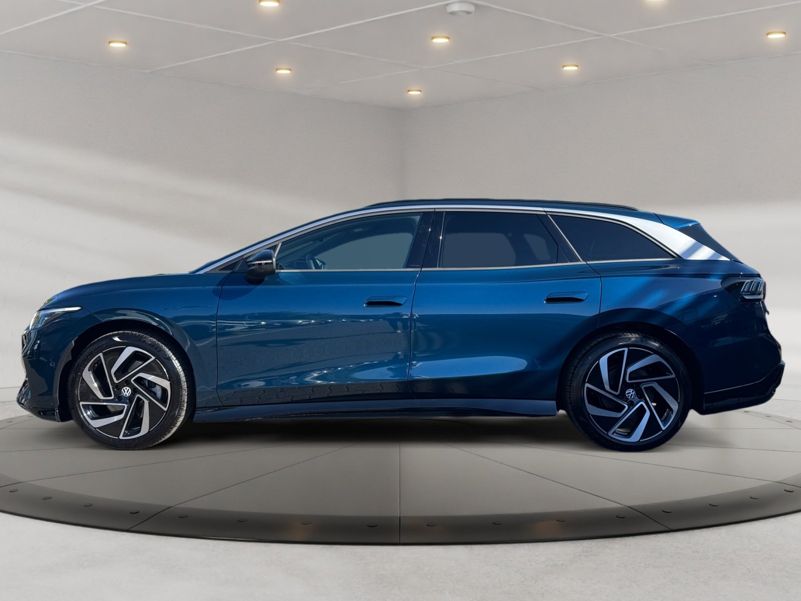 ID.7 Tourer Pro 77 kWh 1-Gang-Automatik 360,HUD