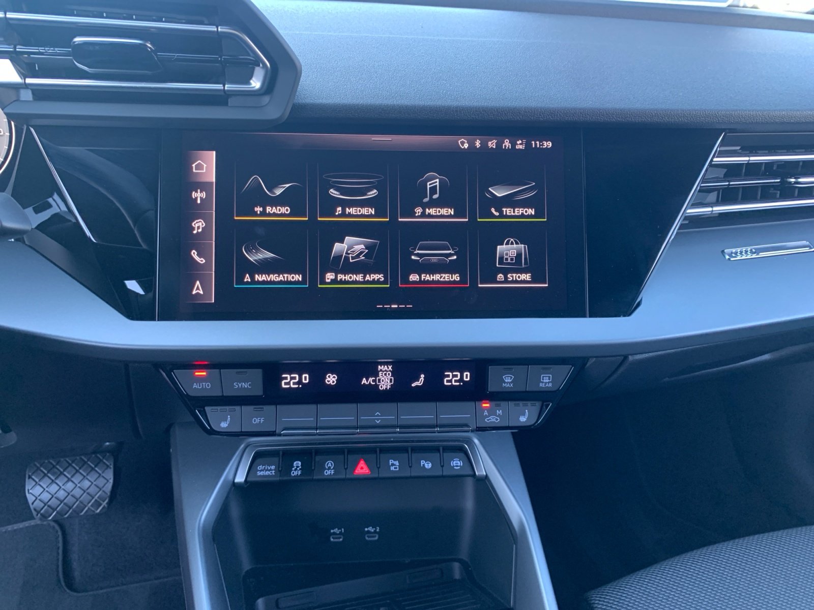 A3 Sportback S line TFSI S tronic S Line,HUD,ACC