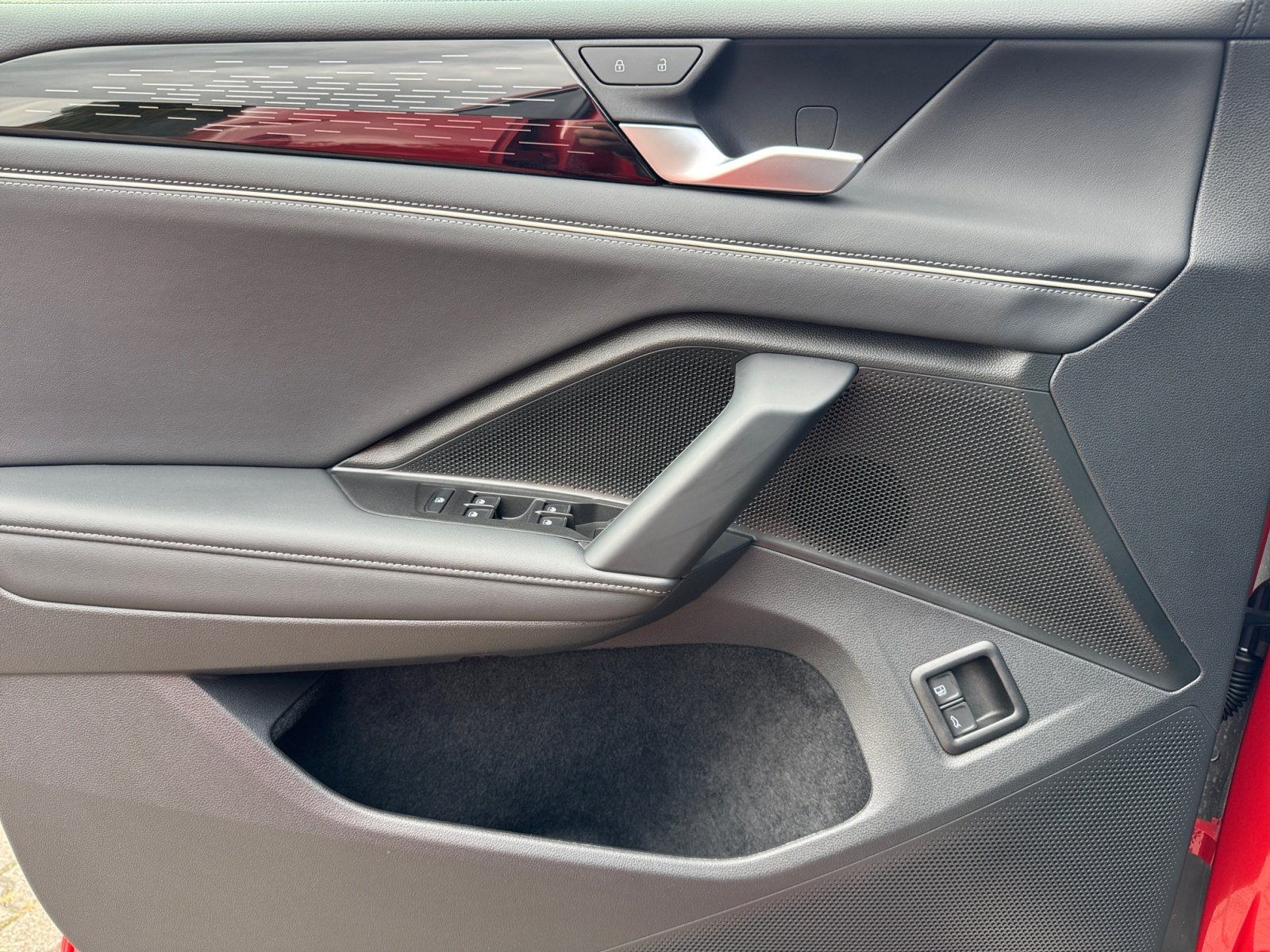 Tiguan III 1.5eTSI 150kW DSG IQ.LIGHT 360,Kam.