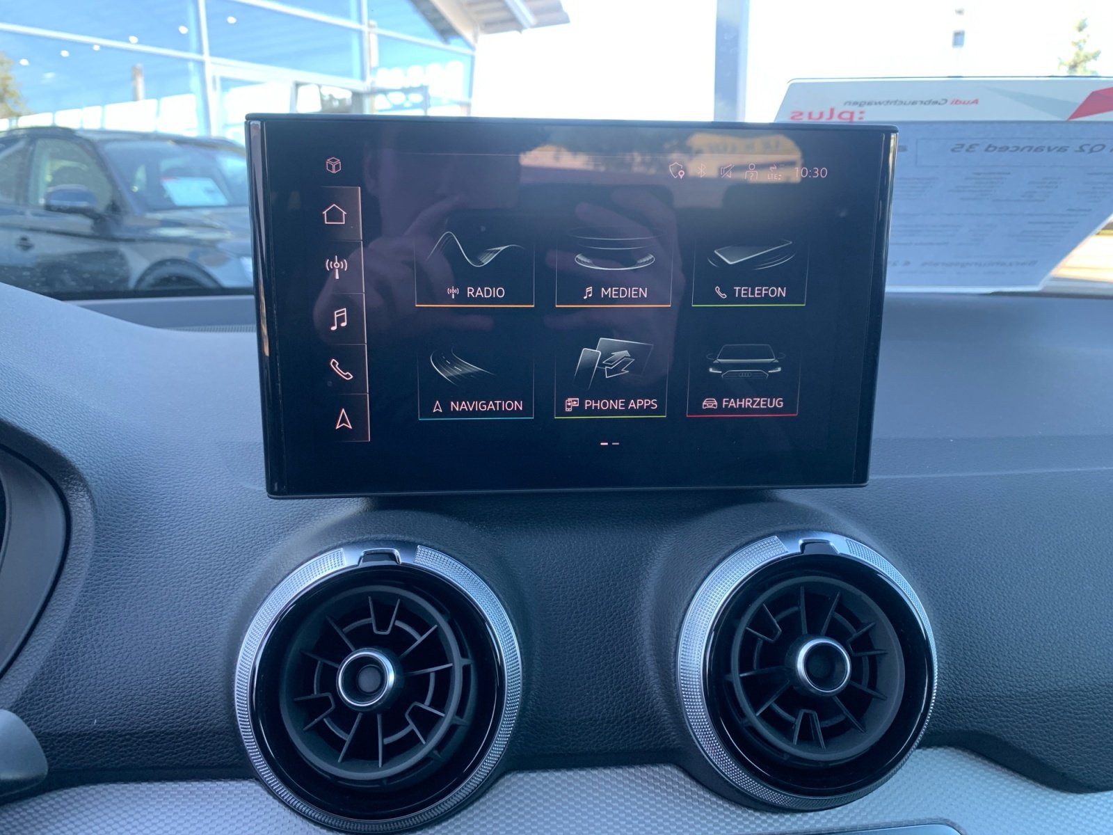 Q2 avanced 35 TFSI S tronic matrix,Kam.,PDC,AHK