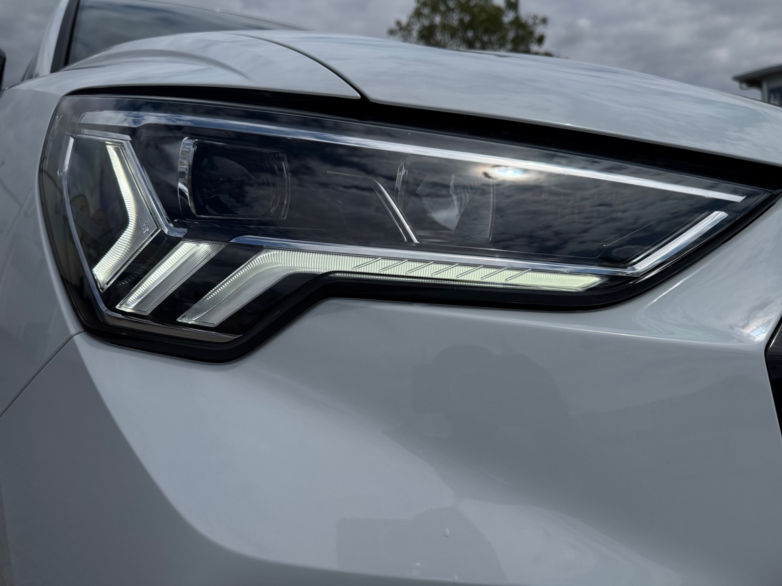 Q3 S line 35 TFSI S tronic