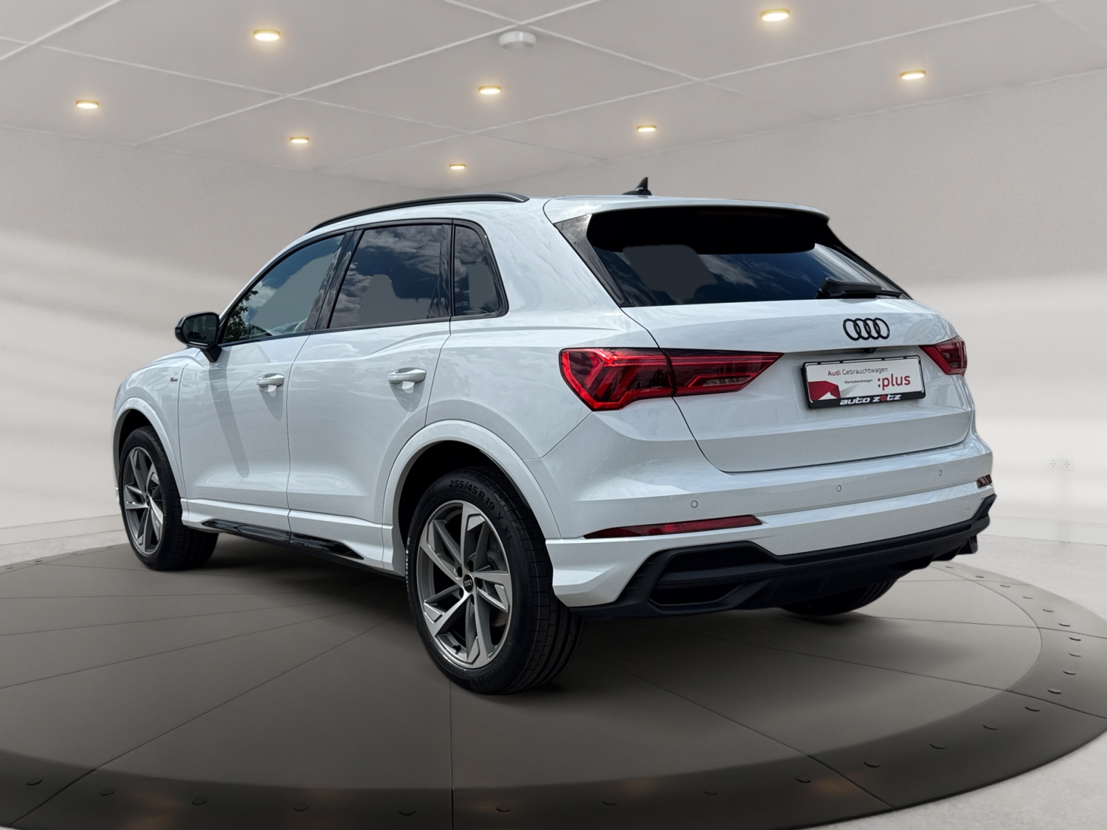 Q3 S line 35 TFSI S tronic