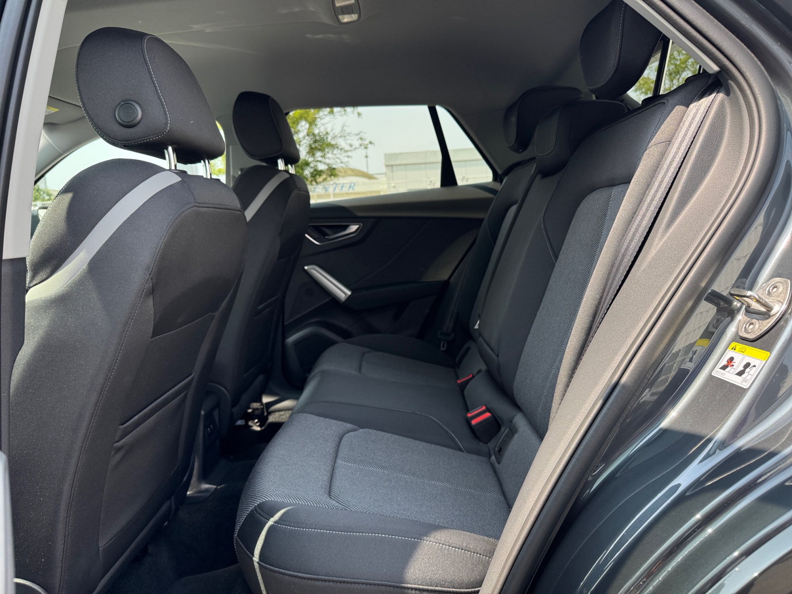 Q2 advanced 30 TFSI Schaltgetriebe Kam.,PDC,AHK